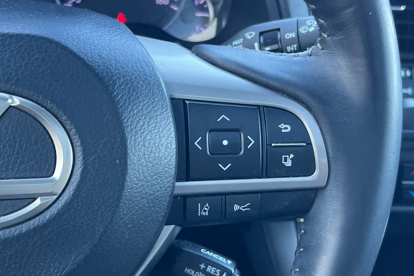 Thumbnail: 2019 Lexus RX - 28