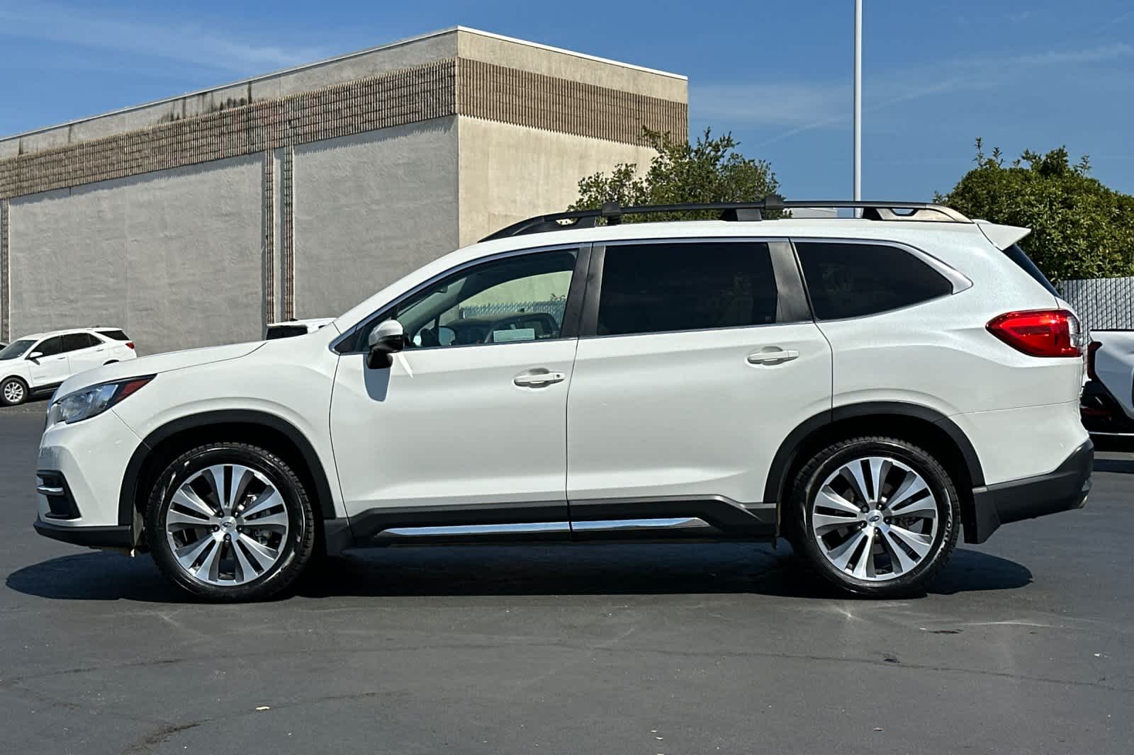 Thumbnail: 2022 Subaru Ascent - 9