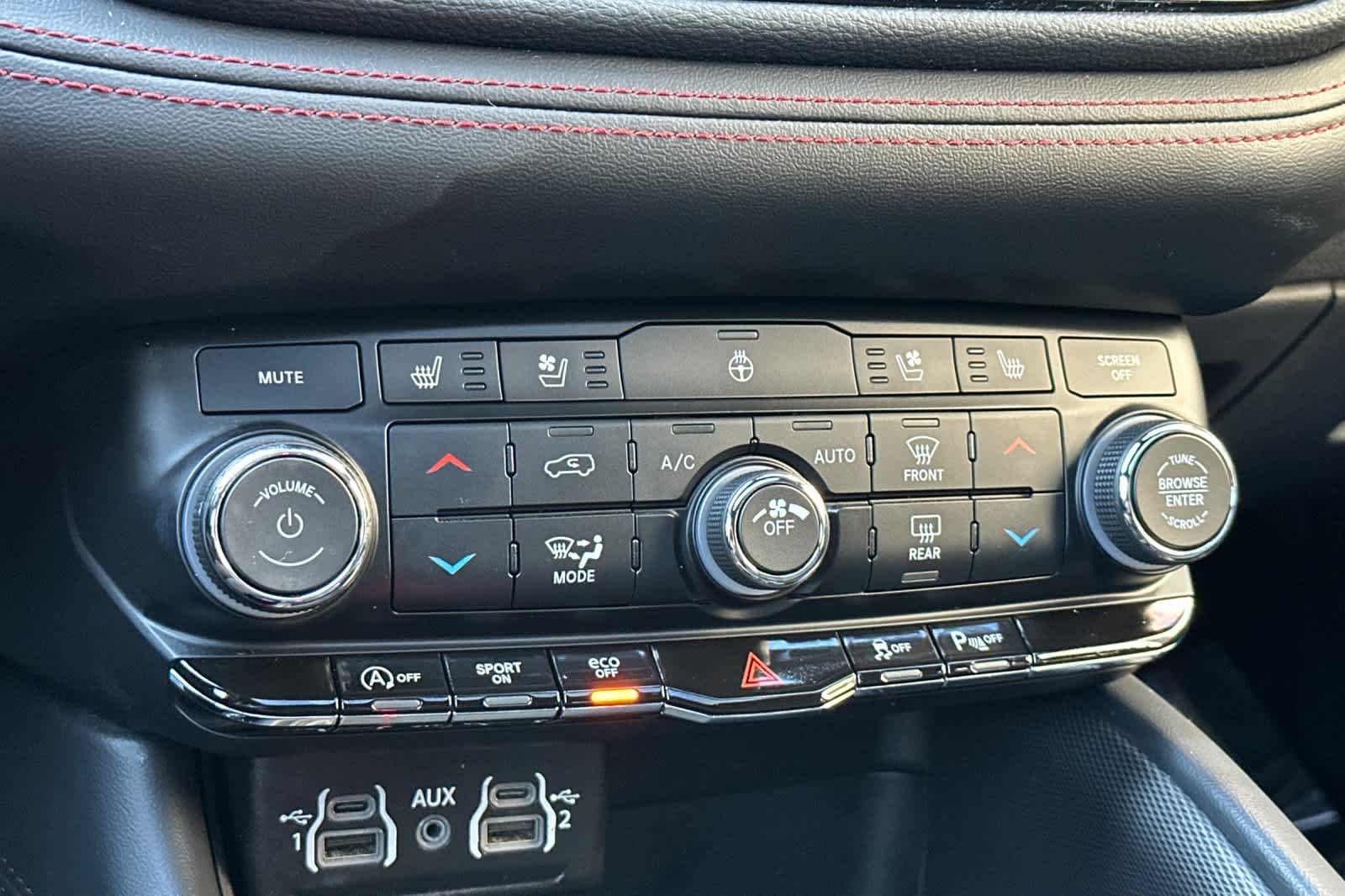 Thumbnail: 2024 Dodge Durango - 24