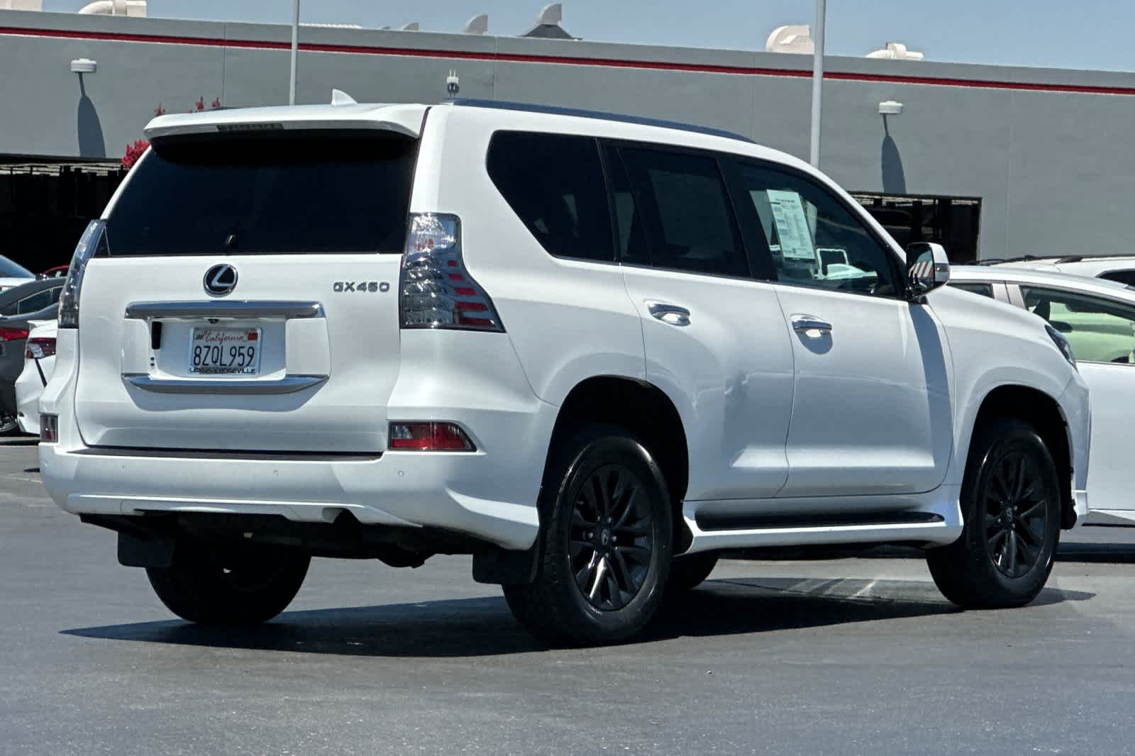Thumbnail: 2022 Lexus GX - 2
