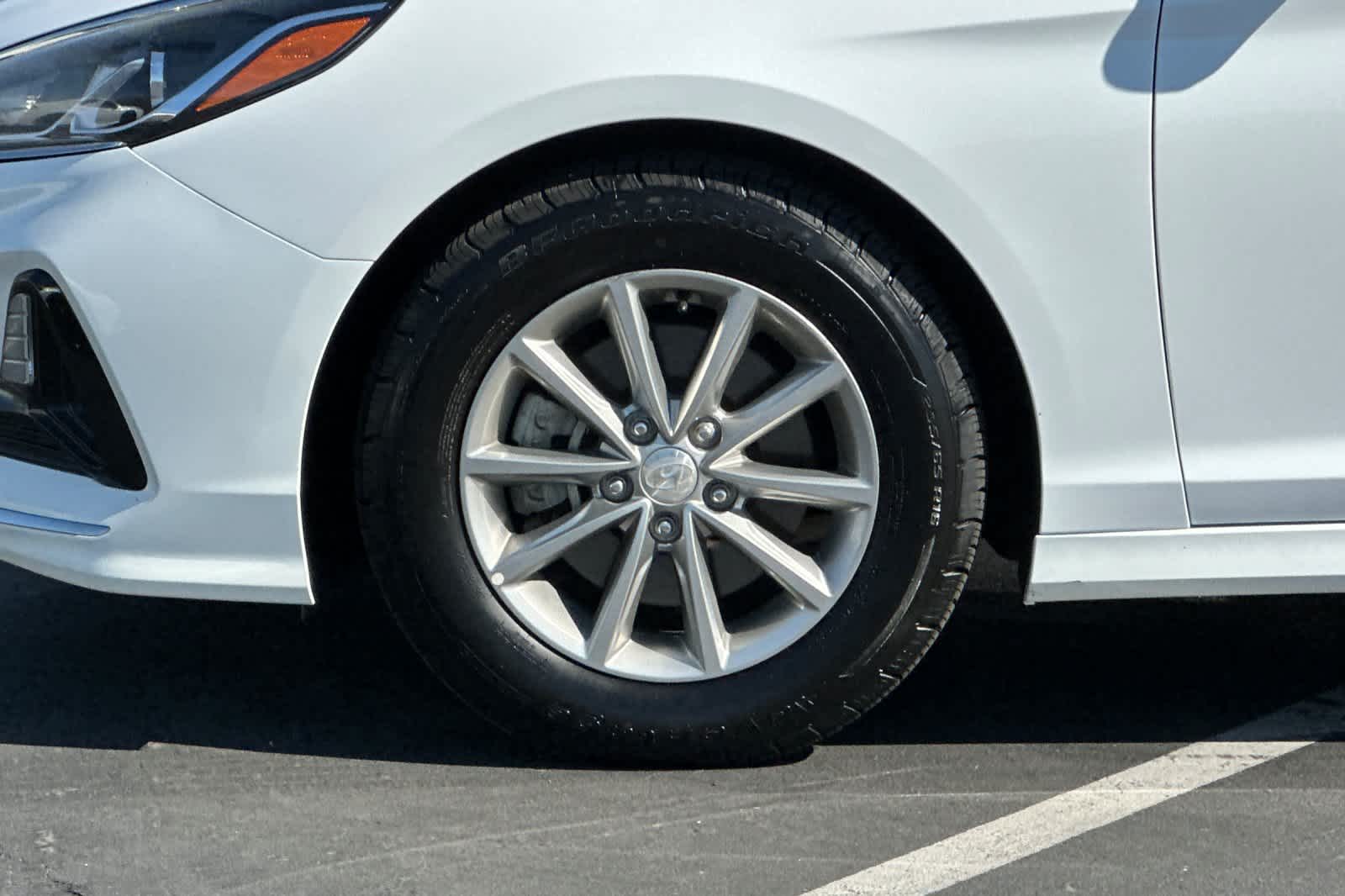 Thumbnail: 2018 Hyundai Sonata - 28