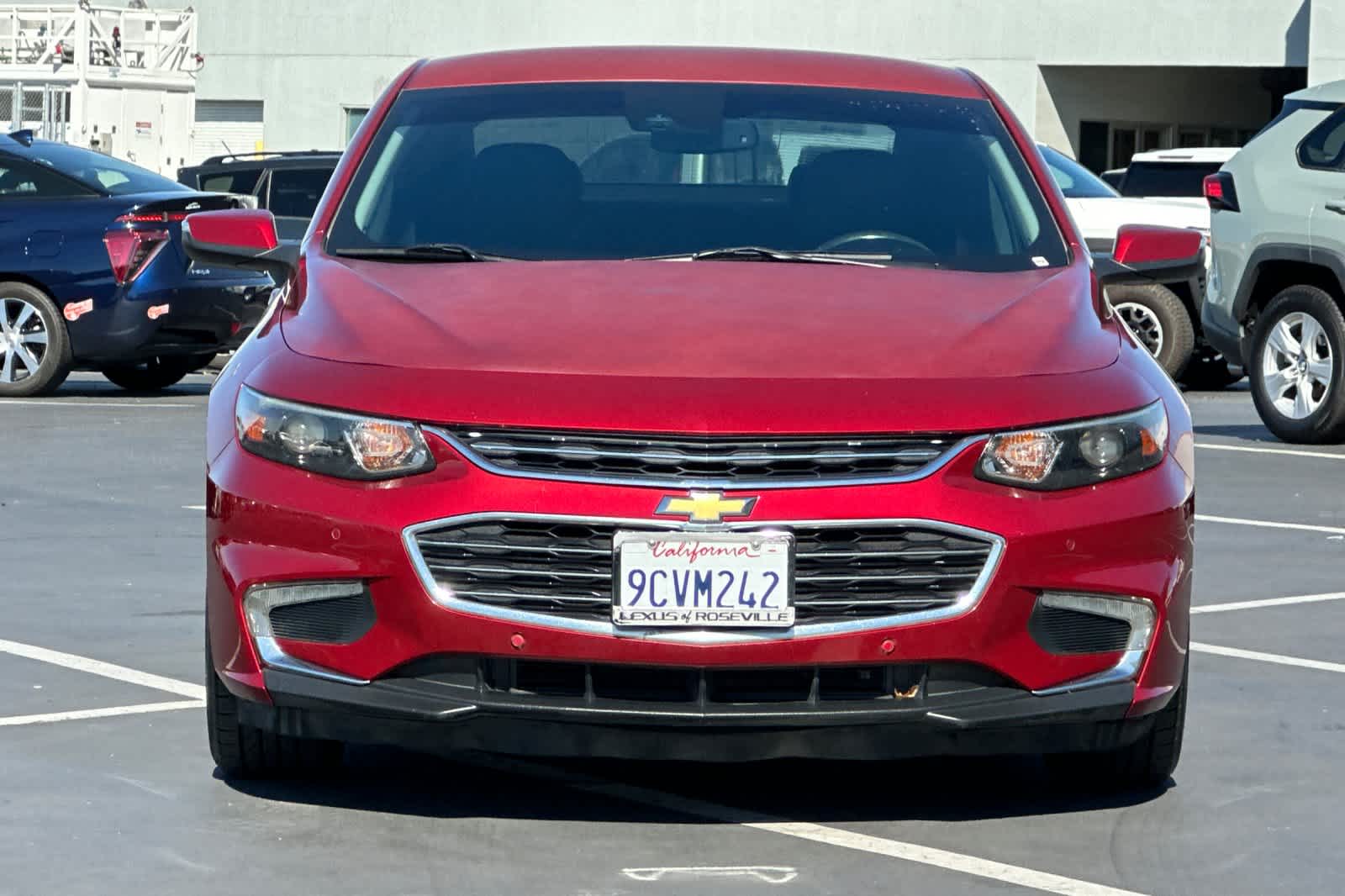 Thumbnail: 2017 Chevrolet Malibu - 10