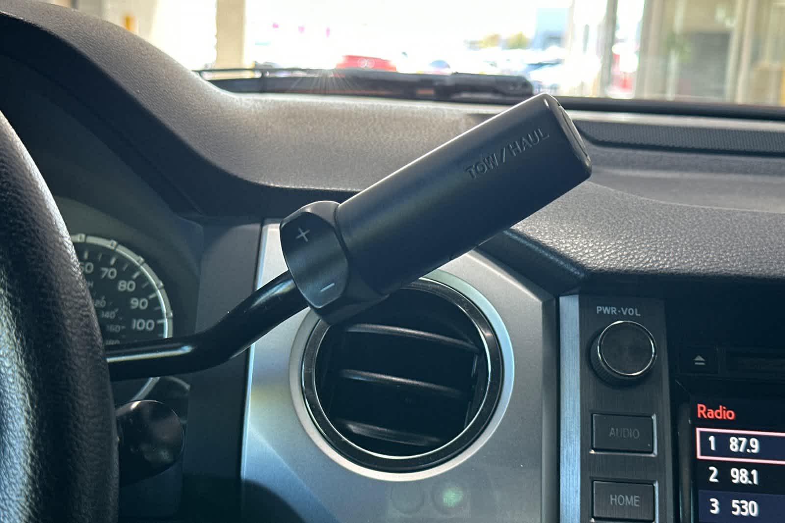 Thumbnail: 2016 Toyota Tundra - 22