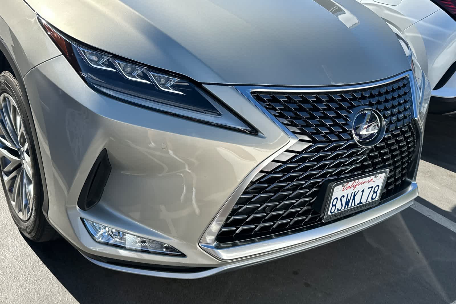 Thumbnail: 2020 Lexus RX - 8