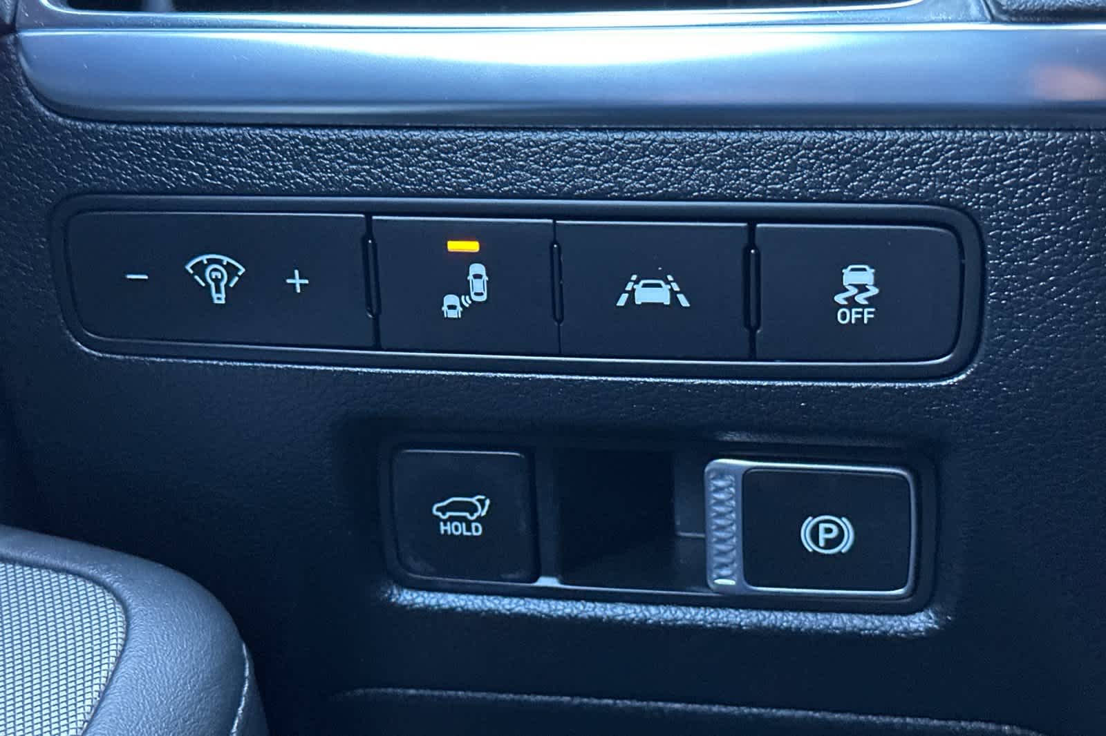 Thumbnail: 2022 Hyundai Palisade - 32