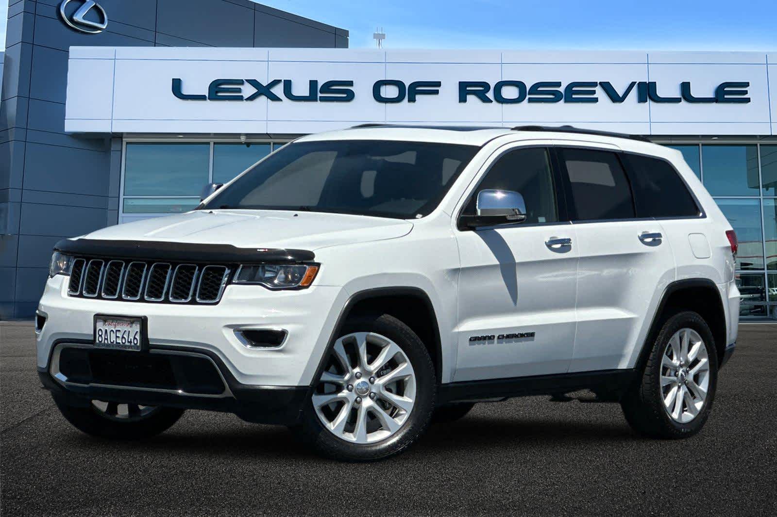 Thumbnail: 2017 Jeep Grand Cherokee - 1