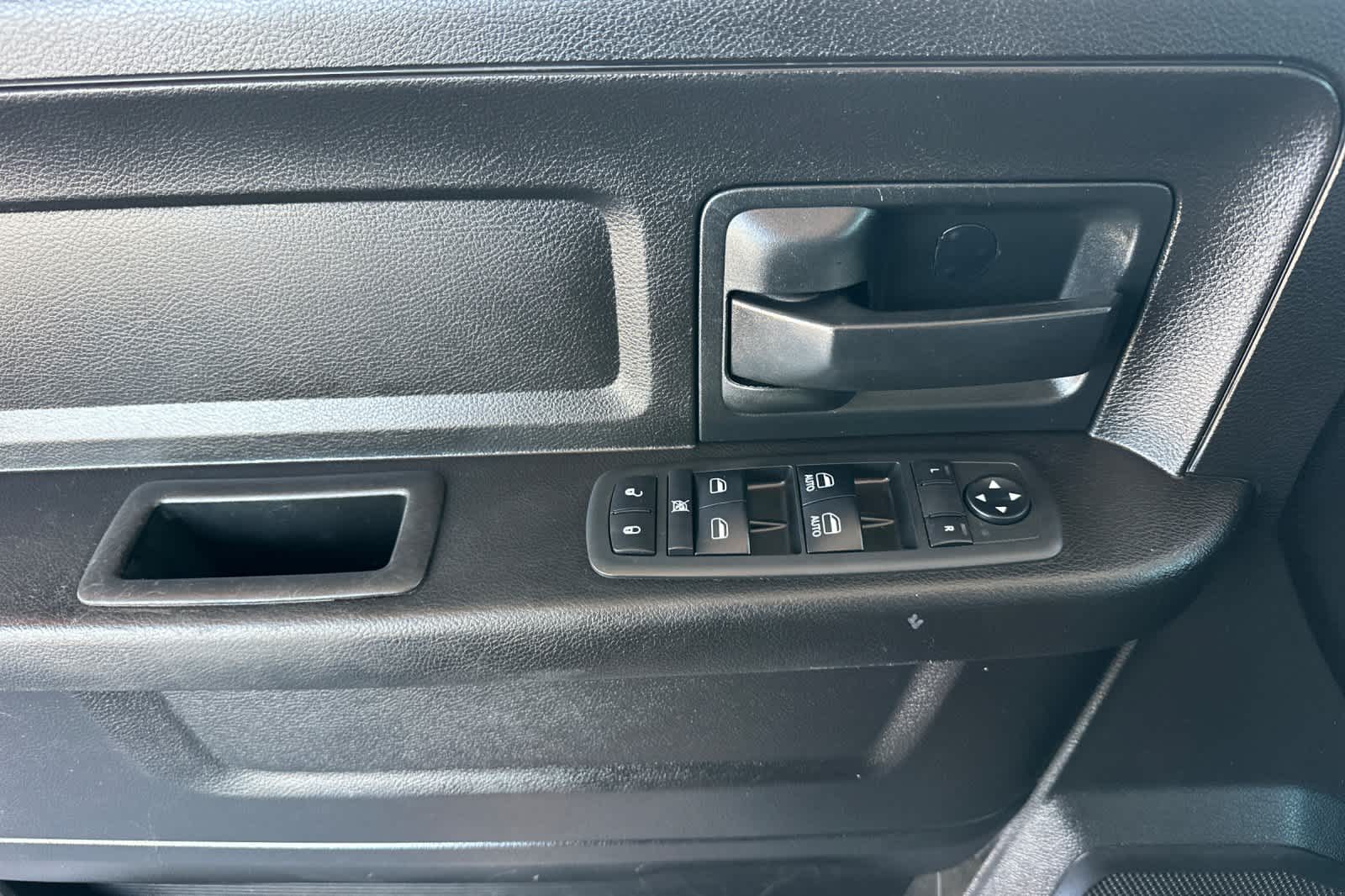2019 RAM 1500 Classic Tradesman 12