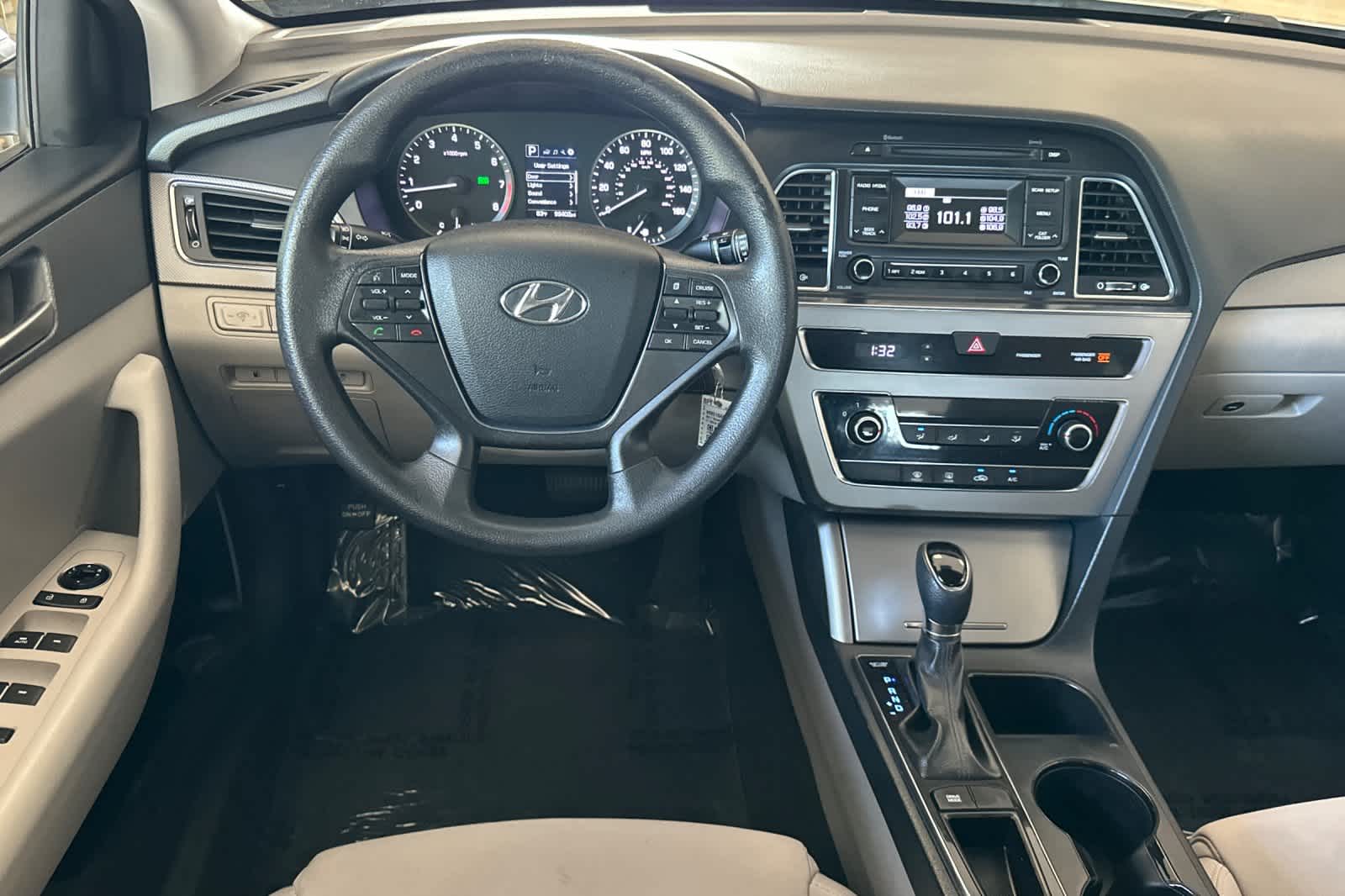 2017 Hyundai Sonata  15