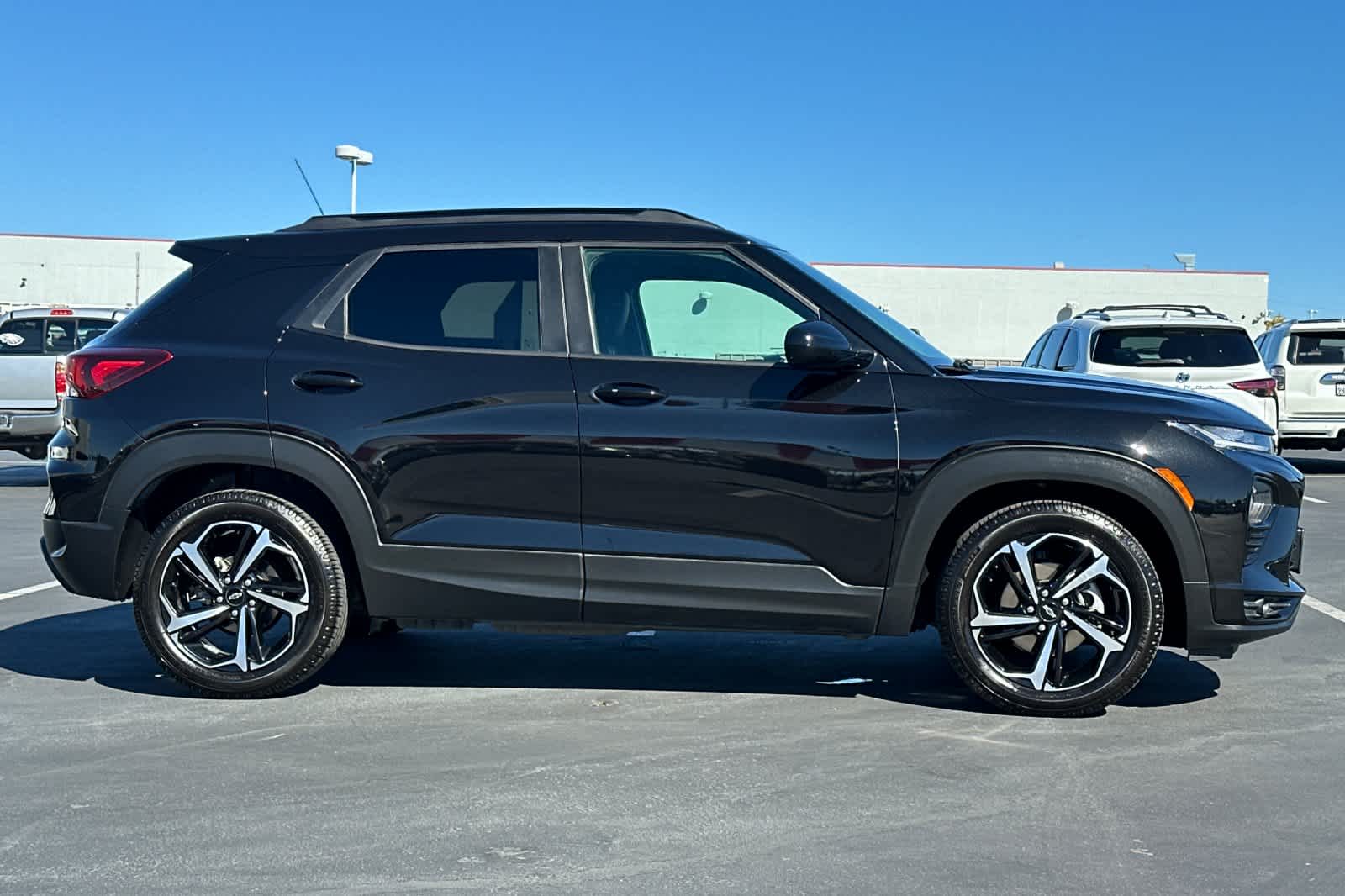 Thumbnail: 2021 Chevrolet TrailBlazer - 6