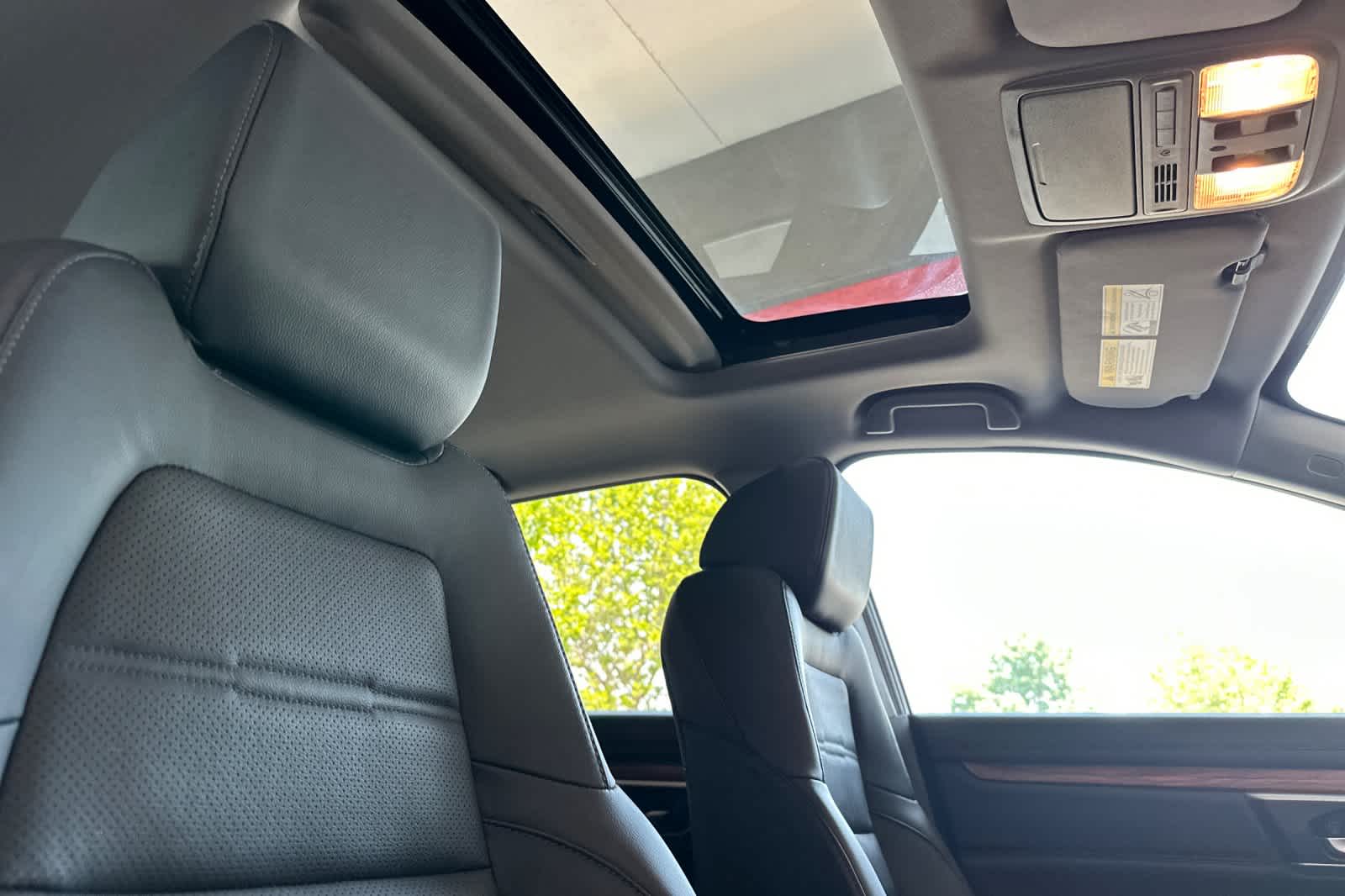 Thumbnail: 2019 Honda CR-V - 18
