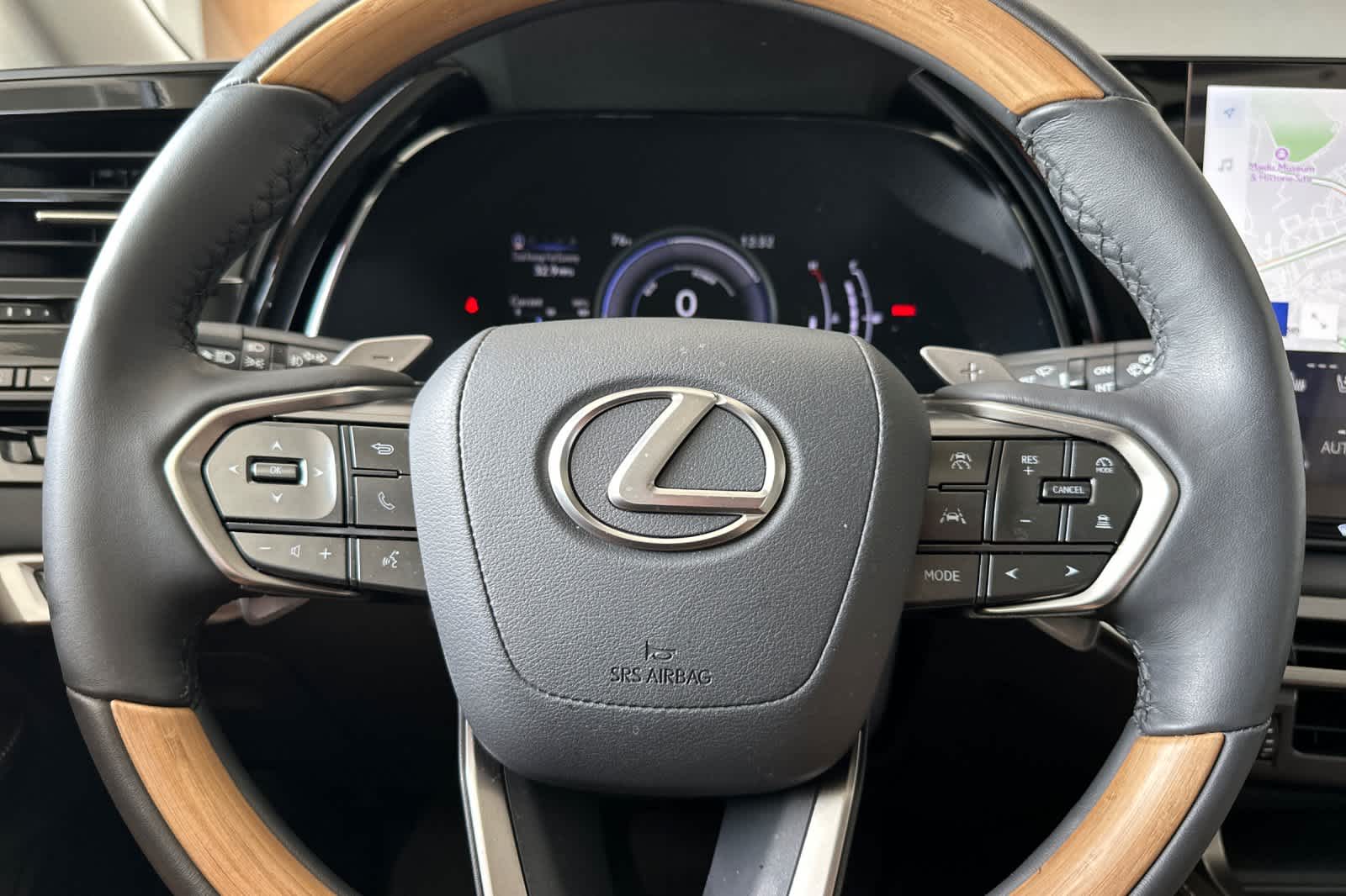 Thumbnail: 2024 Lexus RX - 26