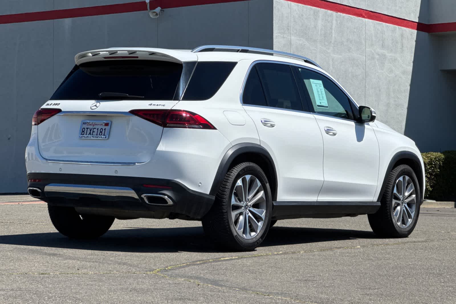 Thumbnail: 2021 Mercedes-Benz GLE - 2