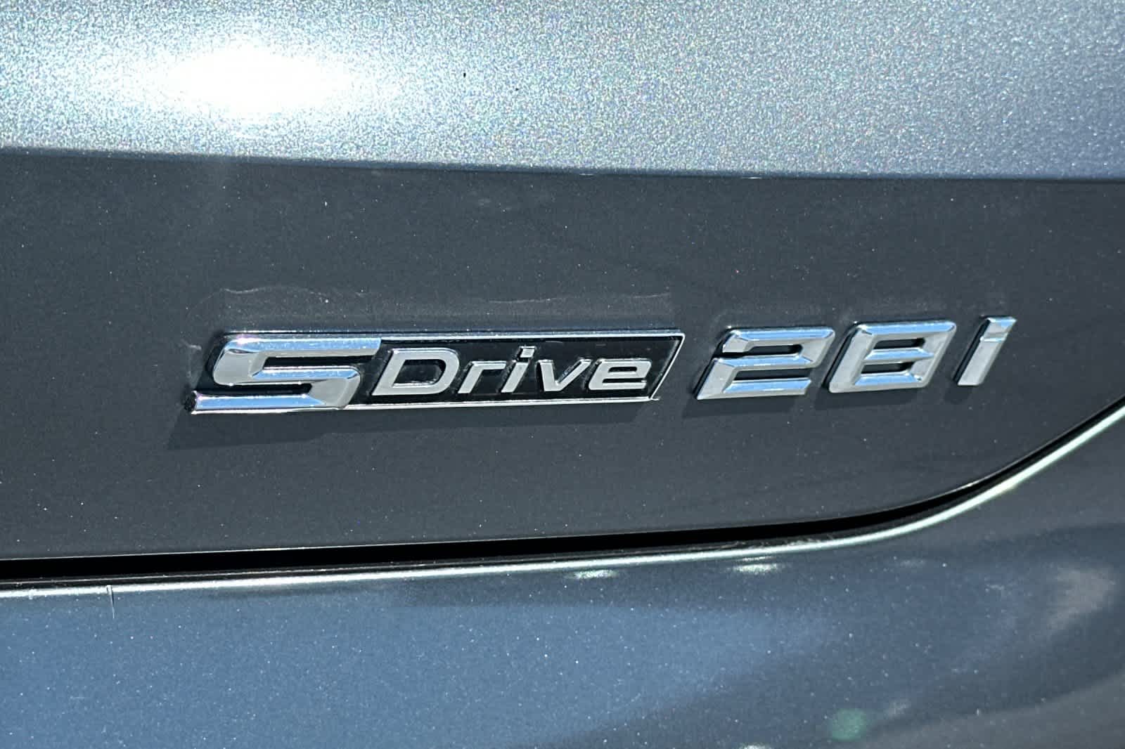 Thumbnail: 2021 BMW X2 - 32