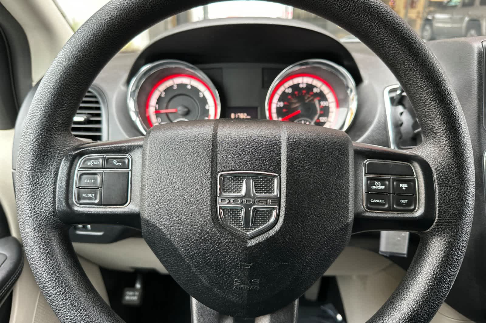 Thumbnail: 2019 Dodge Grand Caravan - 24