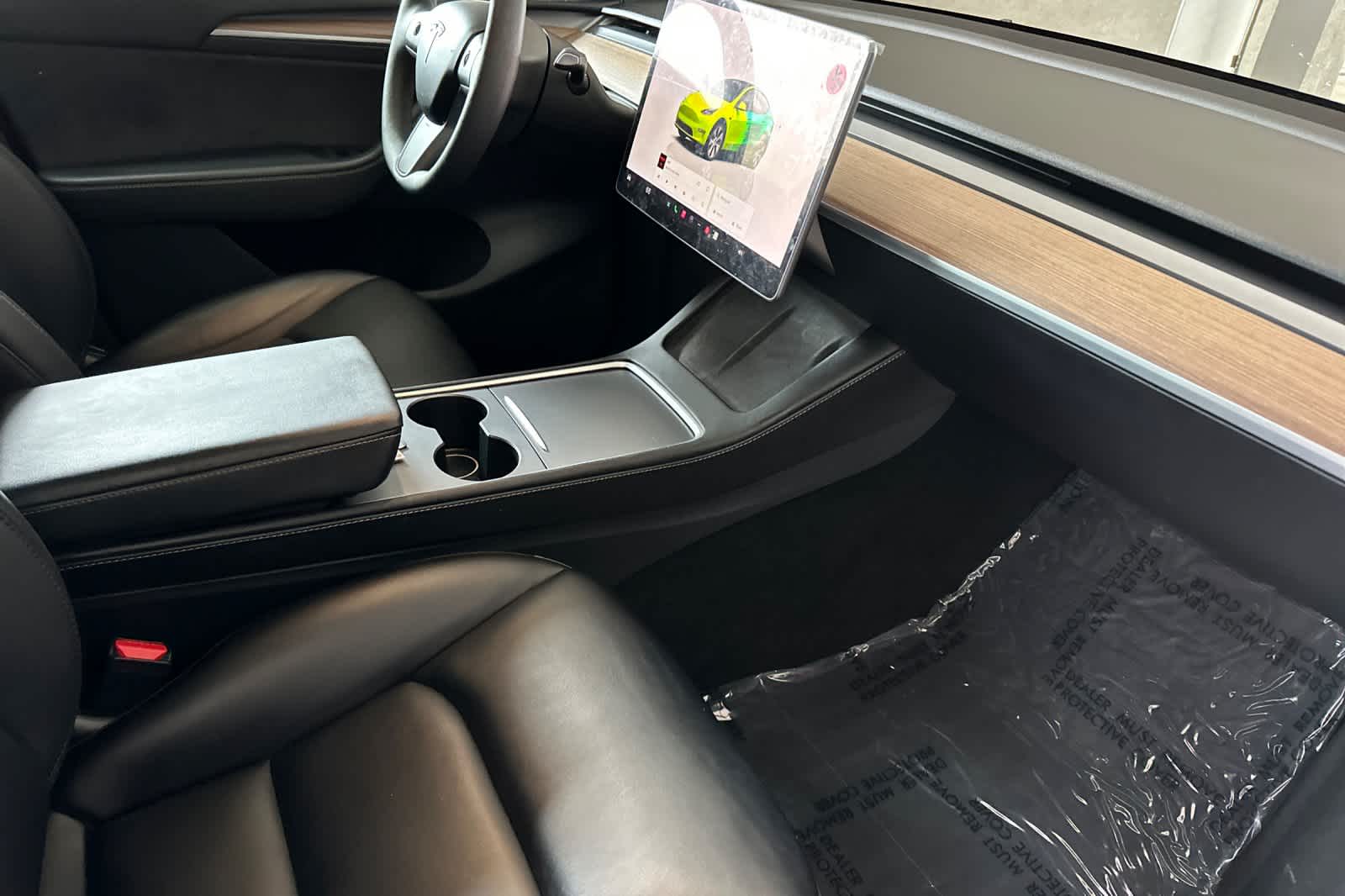 Thumbnail: 2024 Tesla Model Y - 17