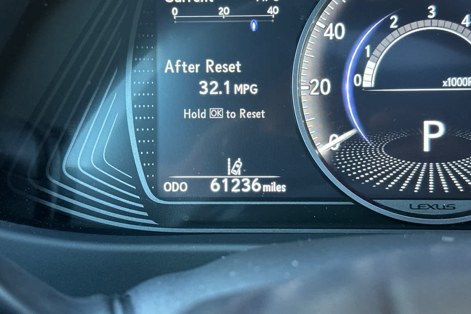 Thumbnail: 2019 Lexus UX - 30