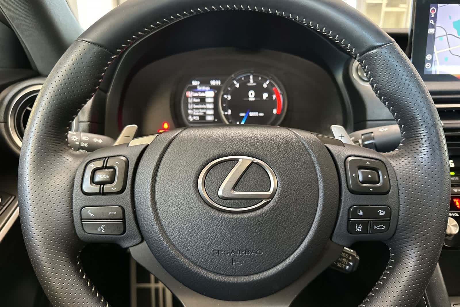 Thumbnail: 2022 Lexus IS - 25