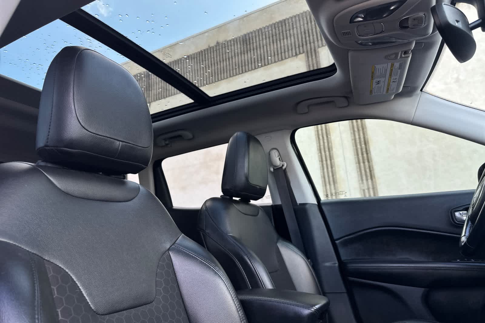 Thumbnail: 2021 Jeep Compass - 18