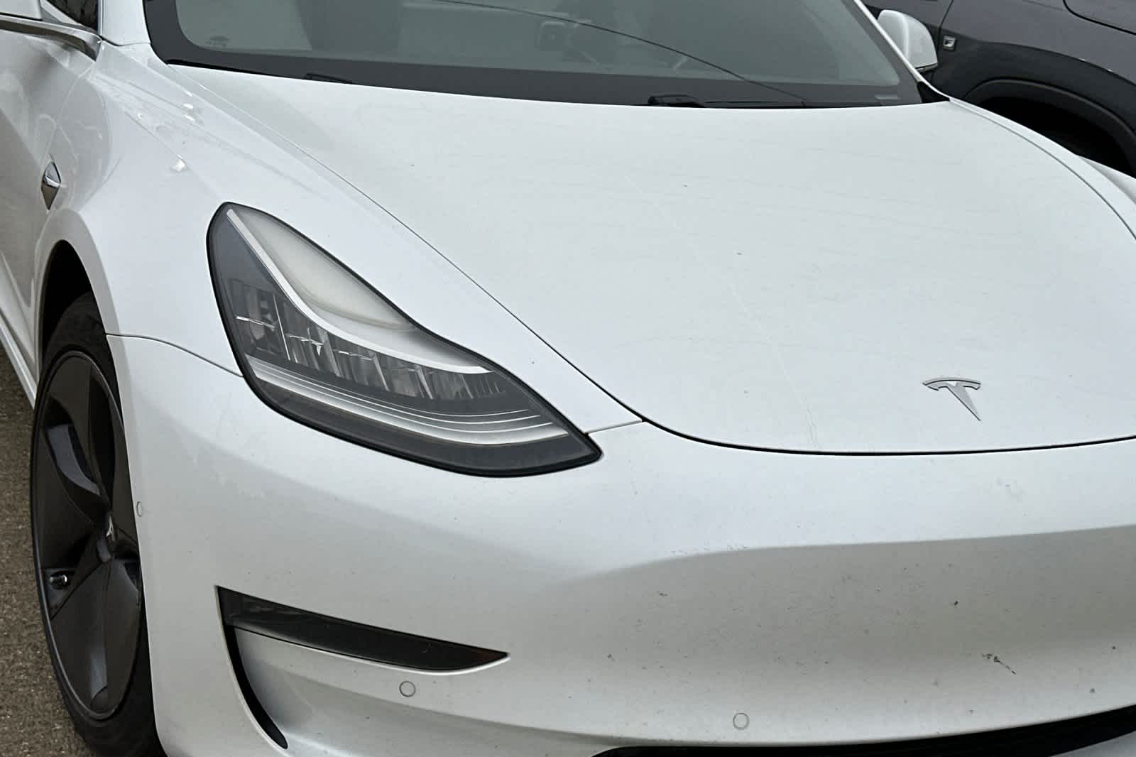 Thumbnail: 2018 Tesla Model 3 - 22