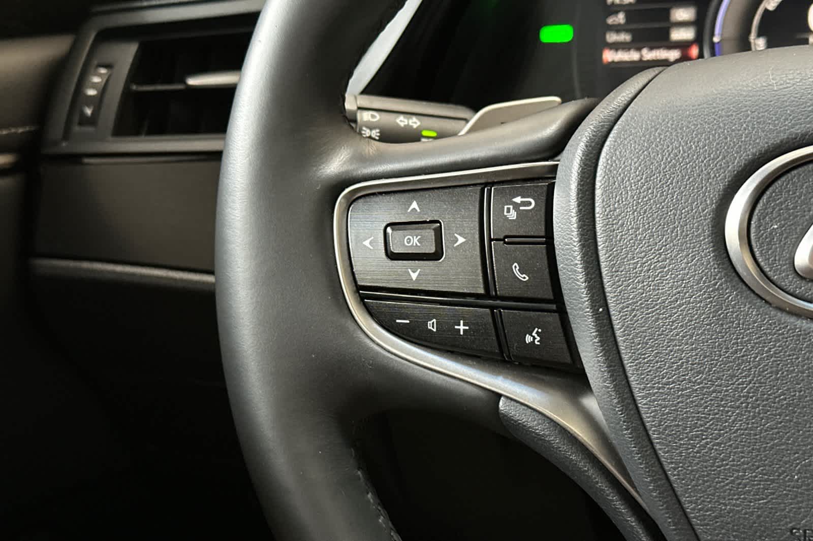 Thumbnail: 2023 Lexus ES - 25