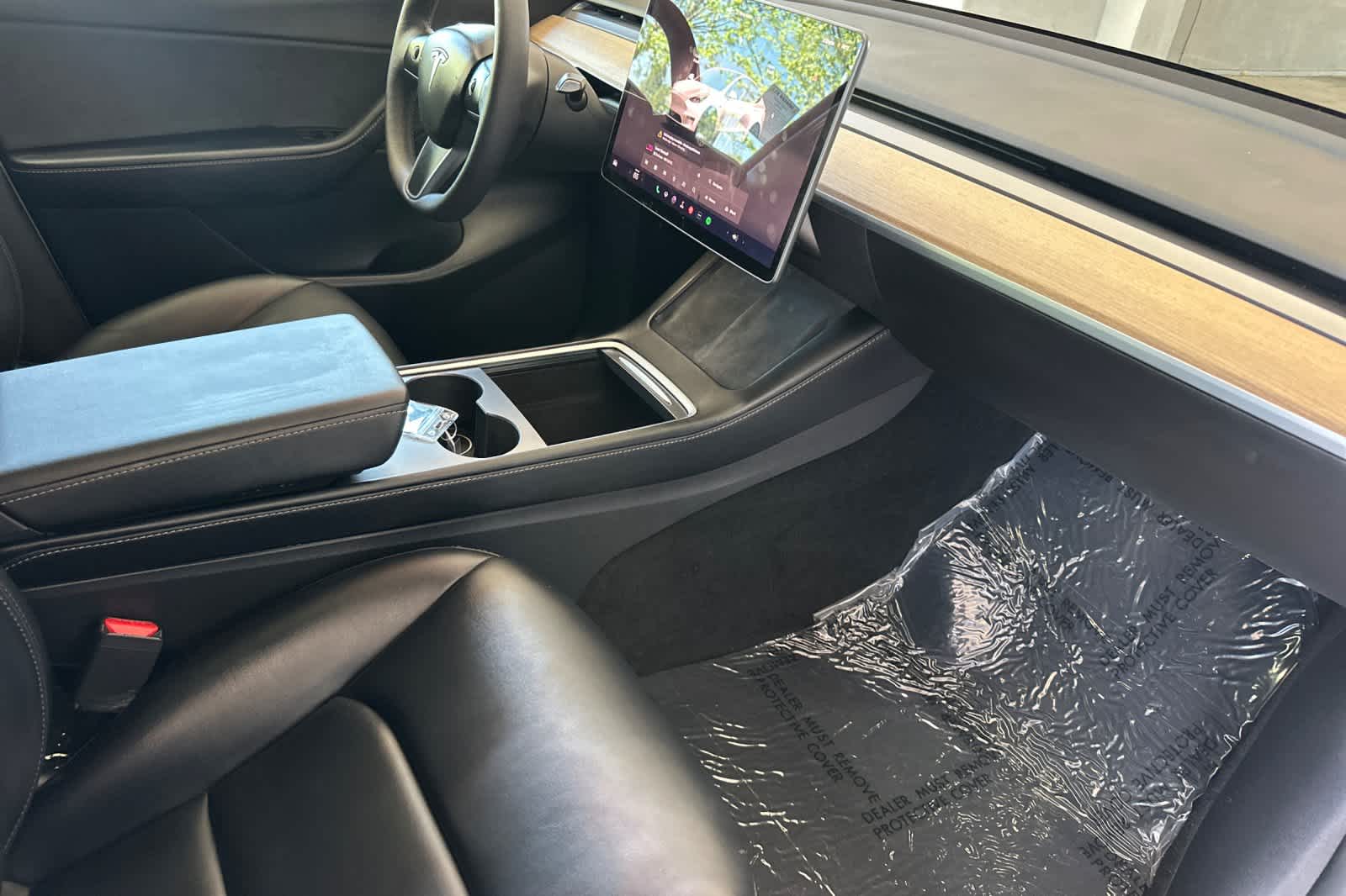 Thumbnail: 2022 Tesla Model Y - 17