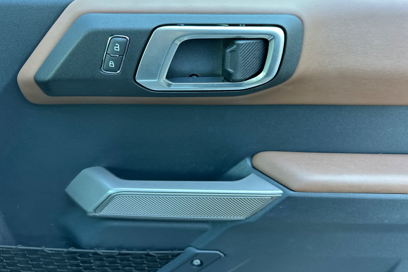 Thumbnail: 2022 Ford Bronco - 18