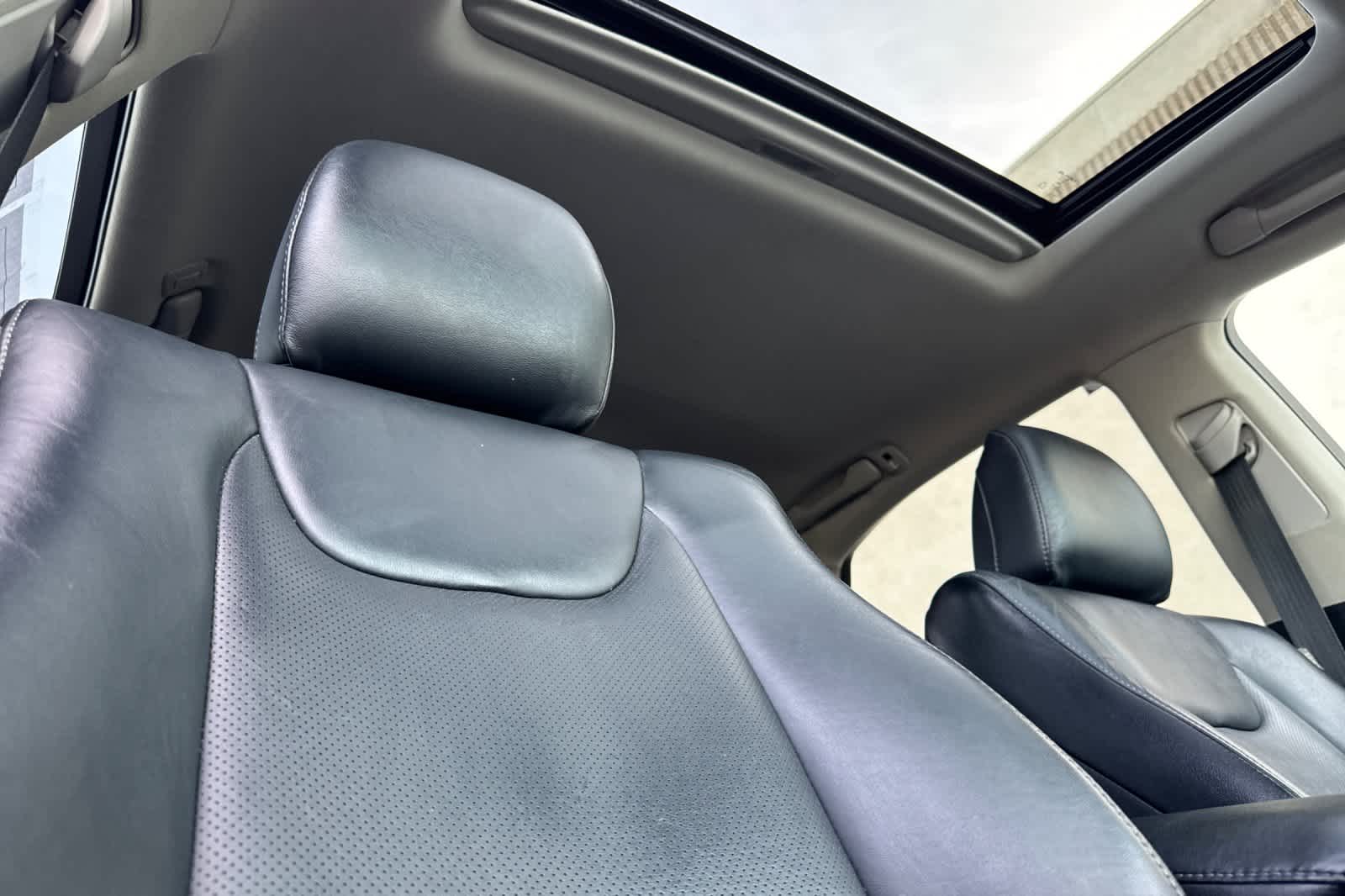 Thumbnail: 2015 Lexus RX - 18