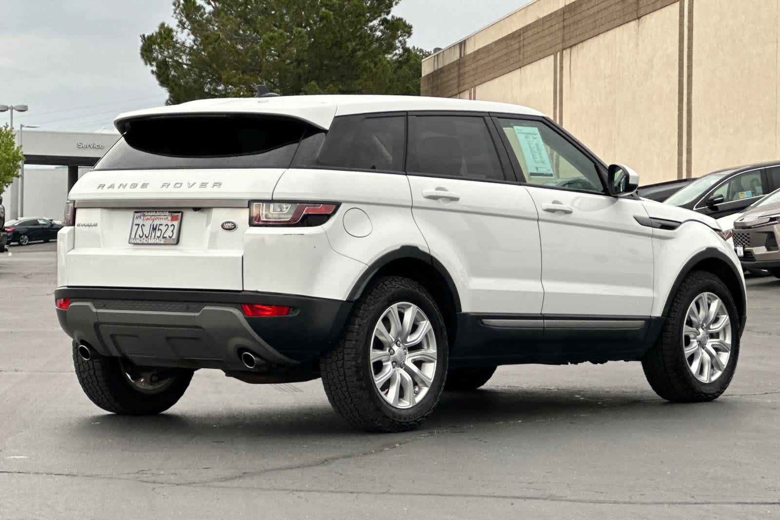 Thumbnail: 2016 Land Rover Range Rover Evoque - 2