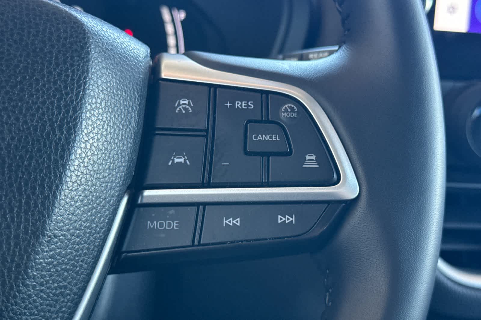 Thumbnail: 2025 Toyota Grand Highlander - 28