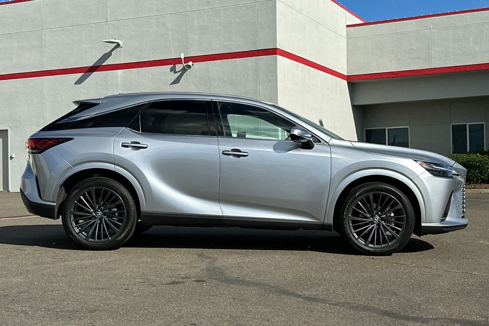 Thumbnail: 2025 Lexus RX - 6