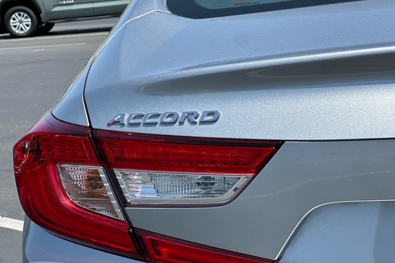 2018 Honda Accord EX 31