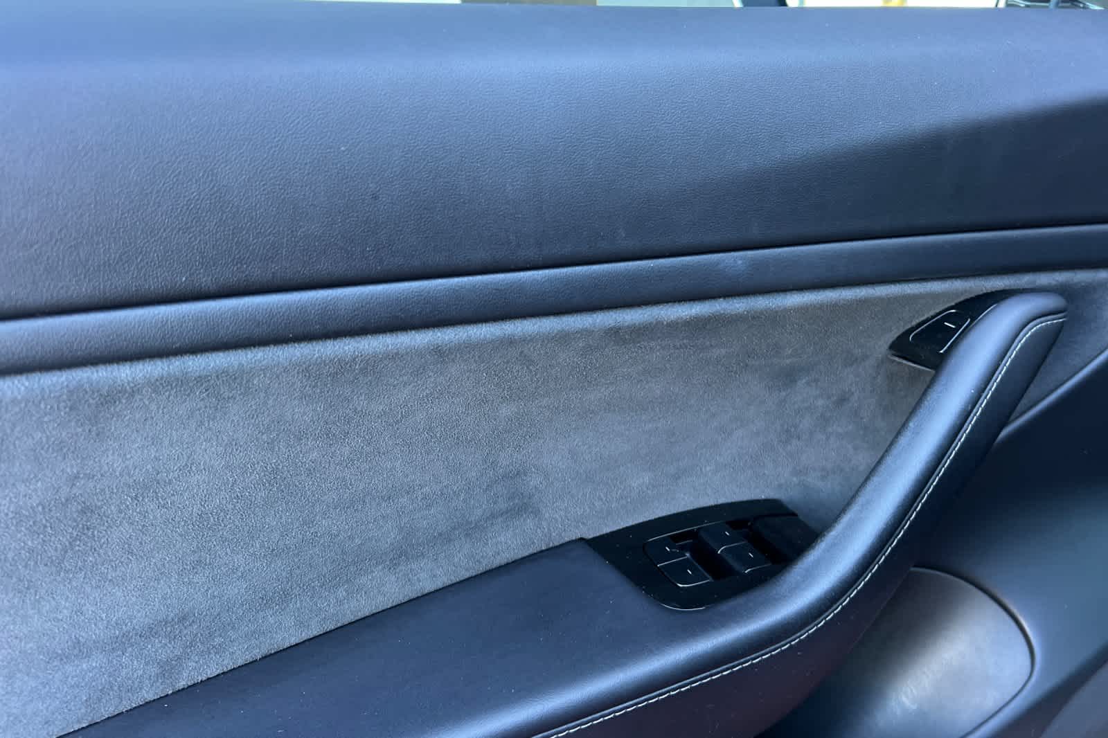 Thumbnail: 2018 Tesla Model 3 - 12