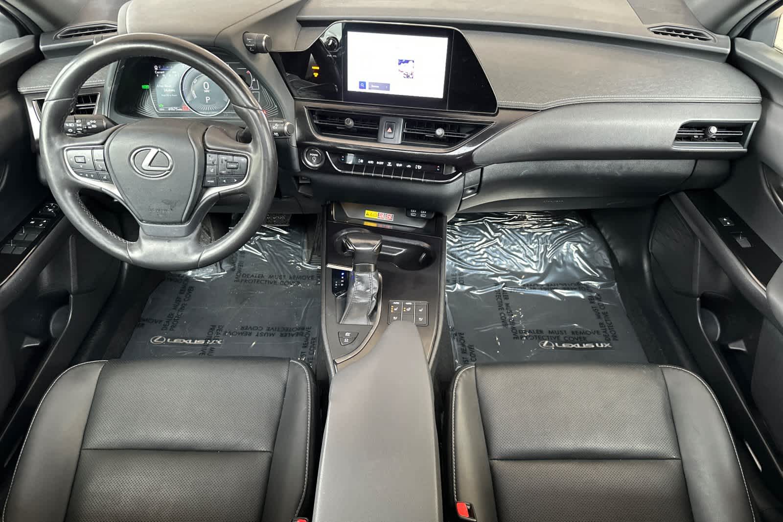 Thumbnail: 2023 Lexus UX - 3