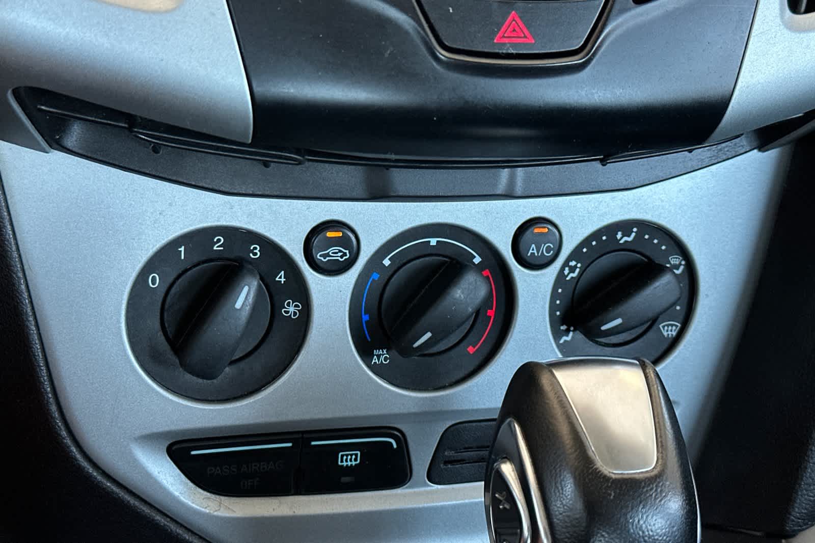 2013 Ford Focus SE 20