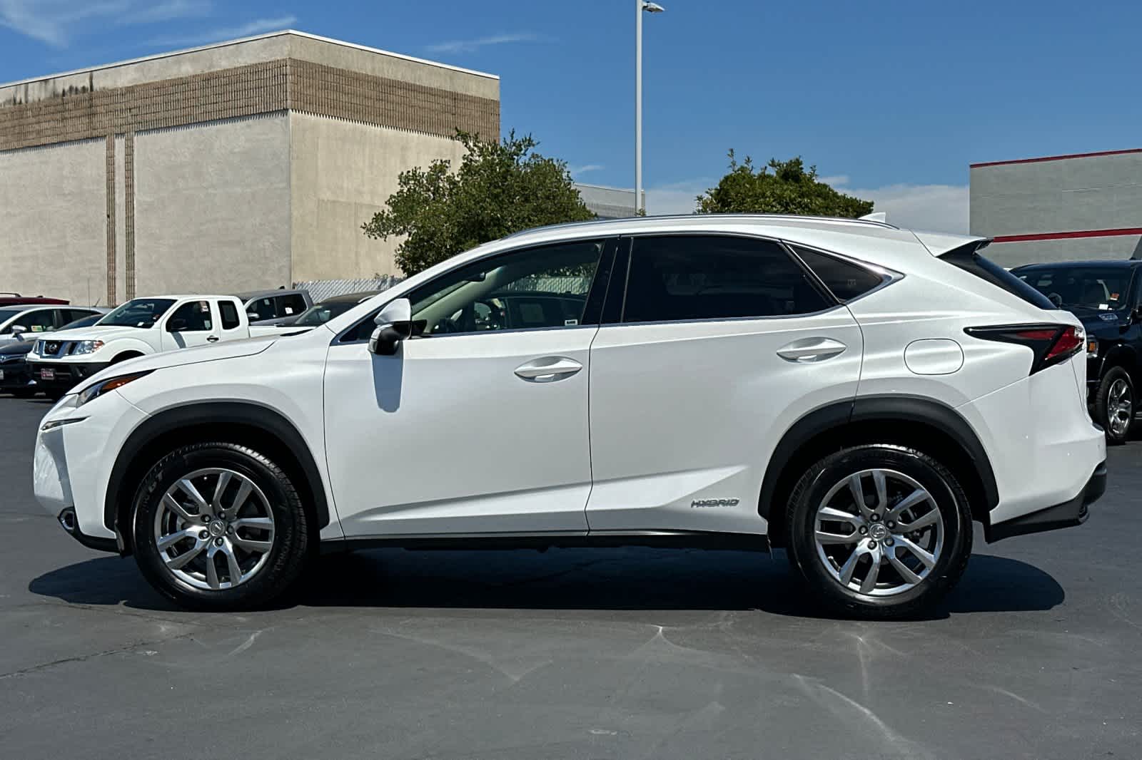 Thumbnail: 2016 Lexus NX - 9