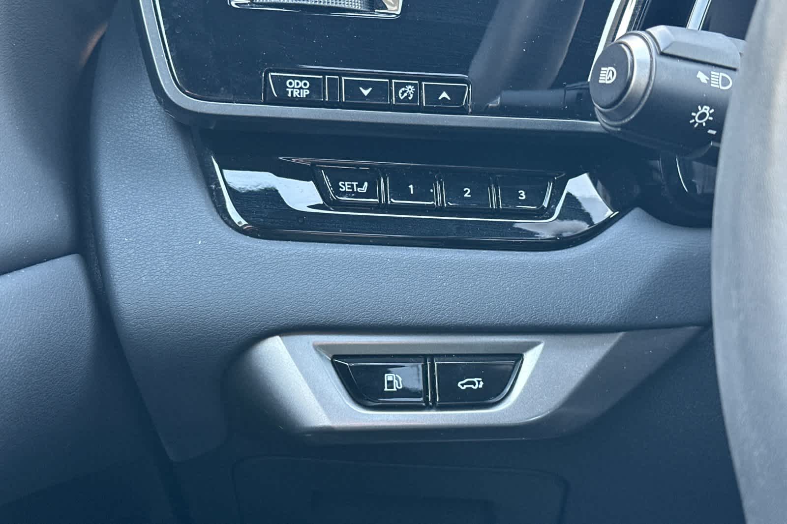 Thumbnail: 2025 Lexus RX - 31