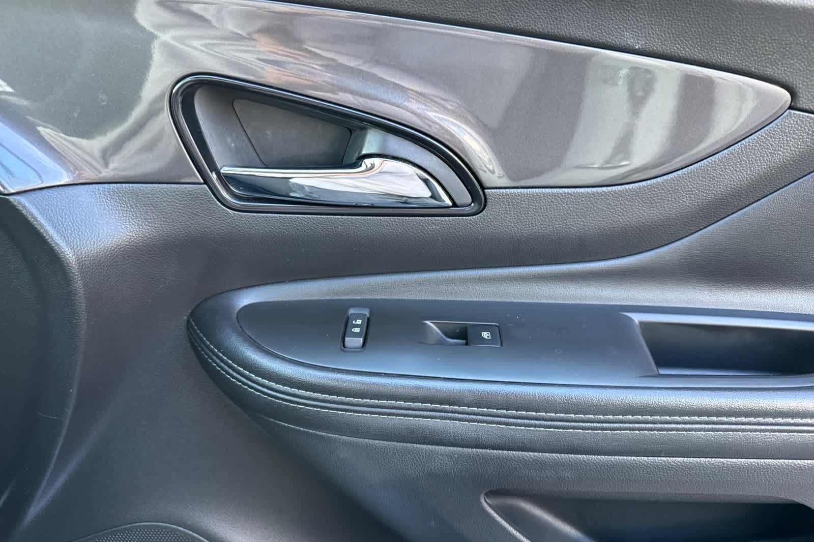 Thumbnail: 2019 Buick Encore - 18