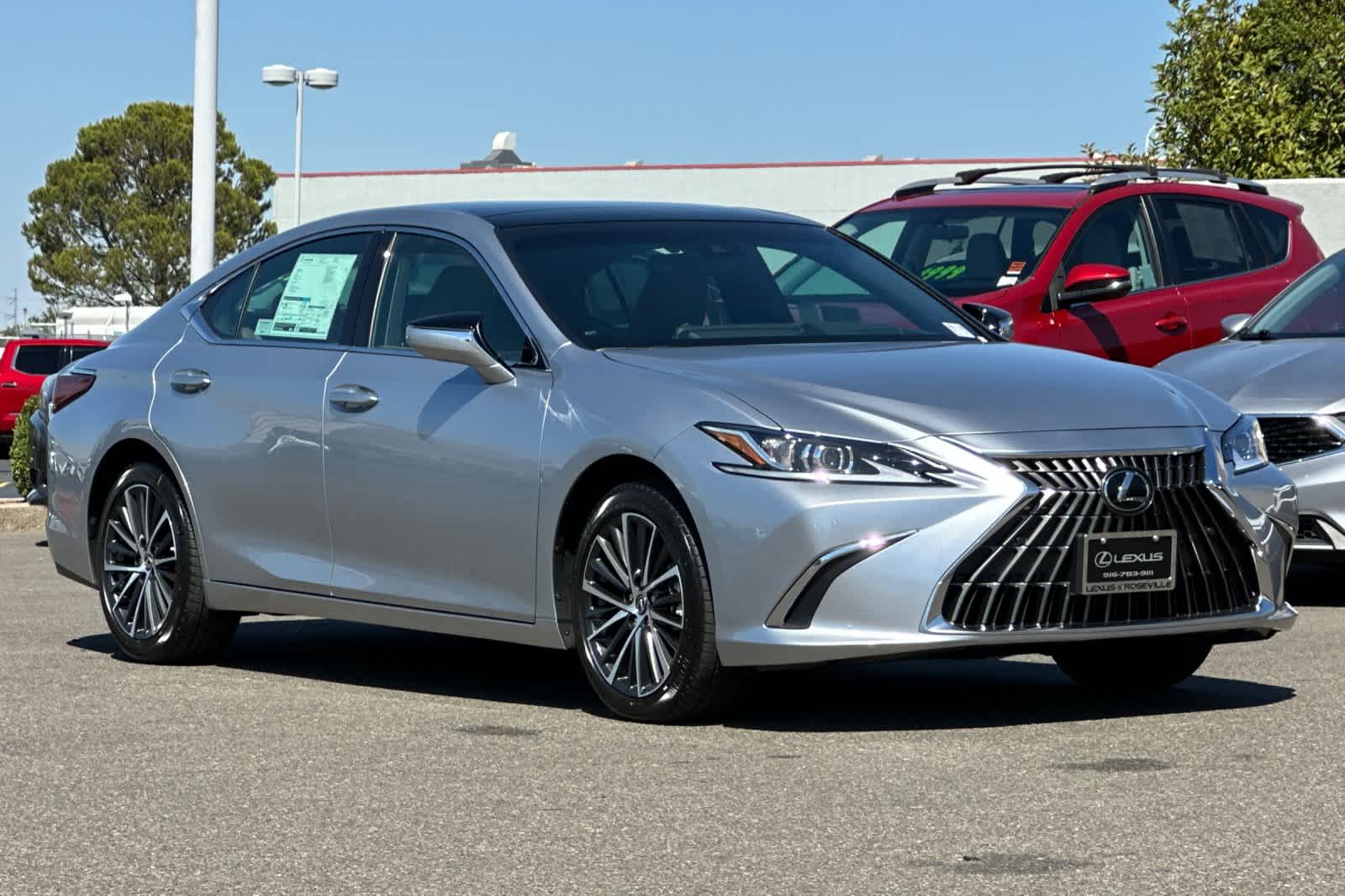 Thumbnail: 2025 Lexus ES - 5