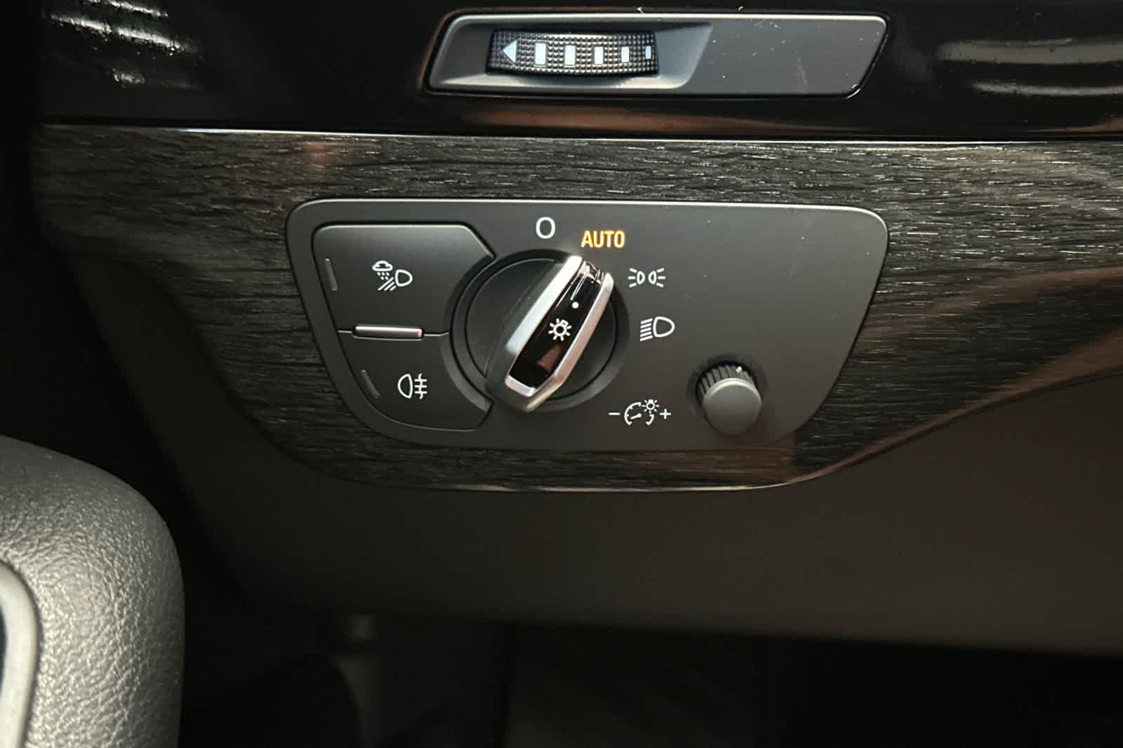 2018 Audi Q7 Premium Plus 33