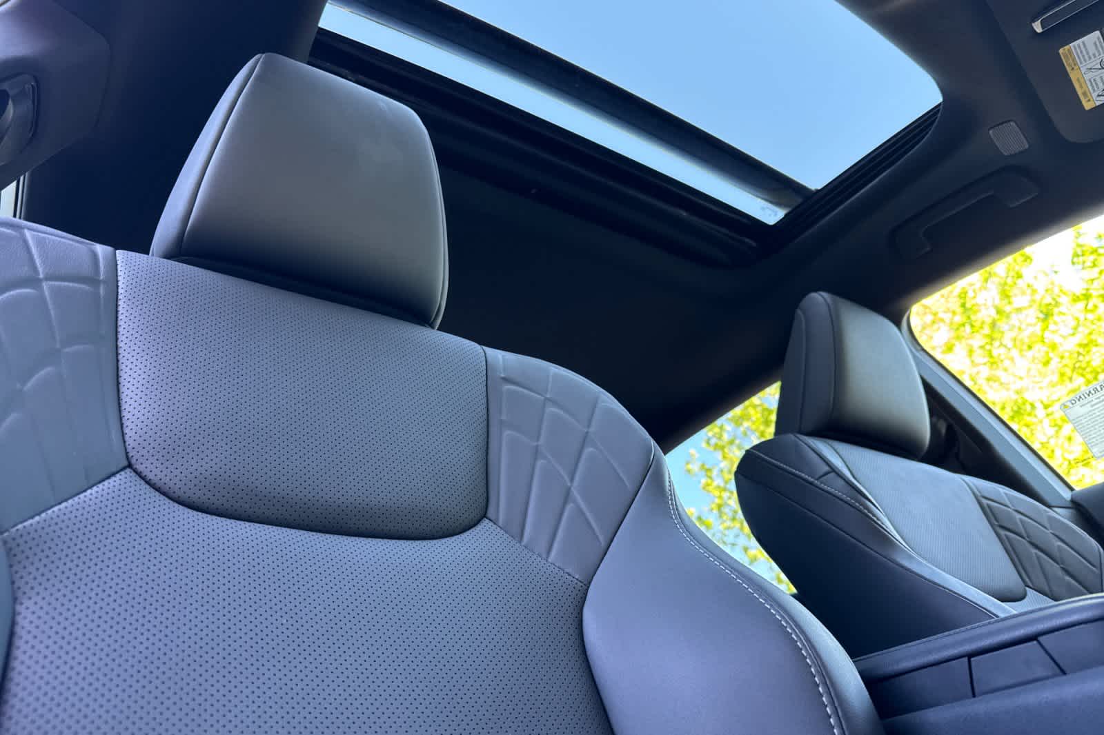 Thumbnail: 2025 Lexus RX - 18