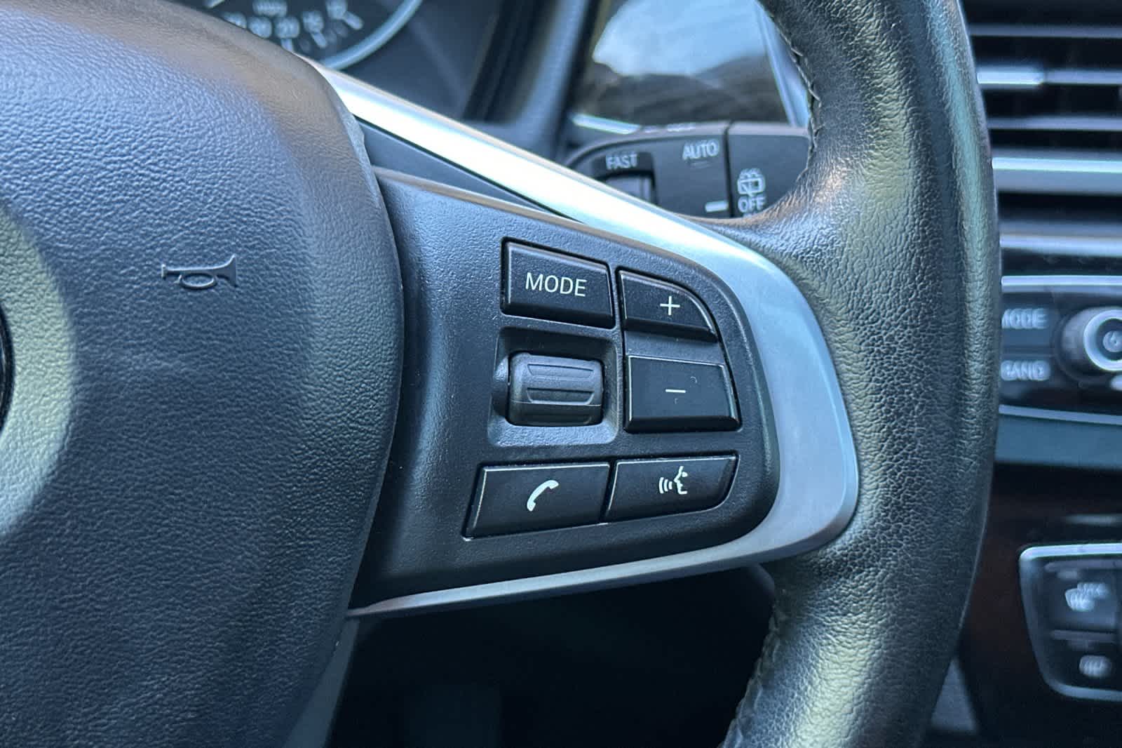 Thumbnail: 2018 BMW X1 - 28