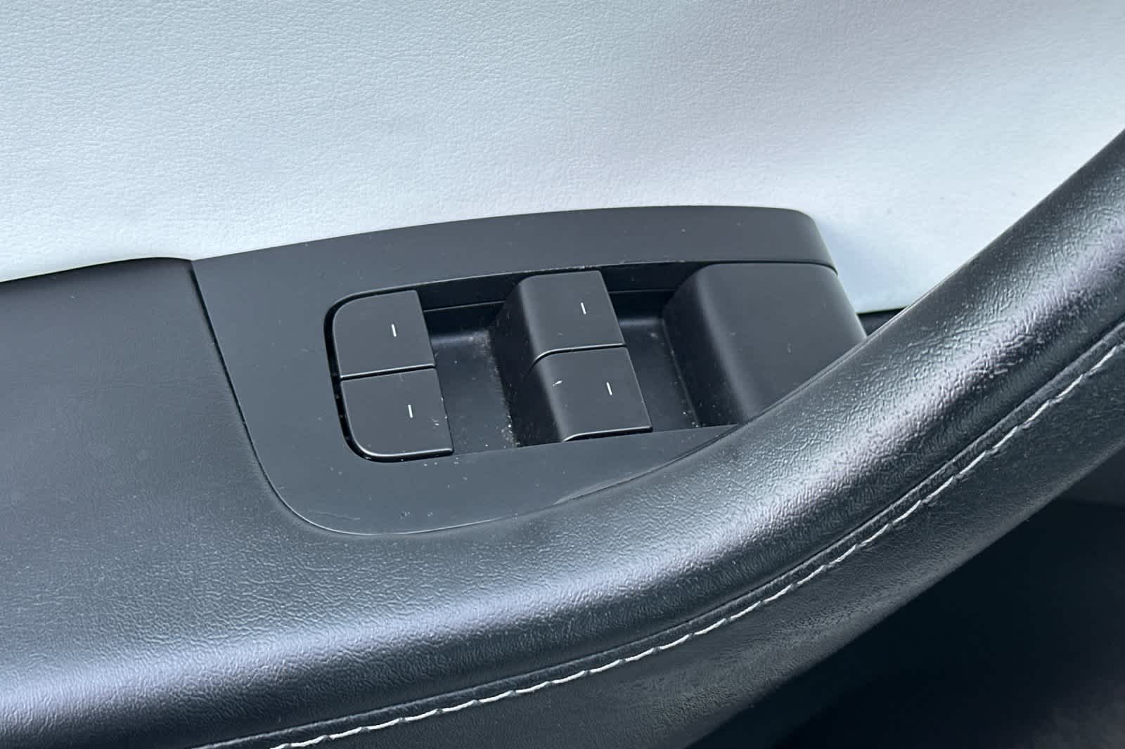 Thumbnail: 2021 Tesla Model Y - 13