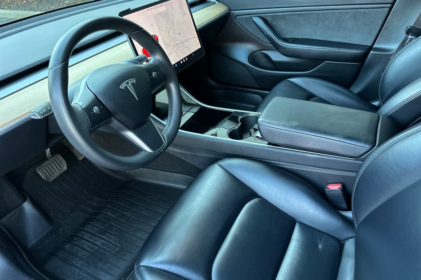 Thumbnail: 2020 Tesla Model 3 - 11