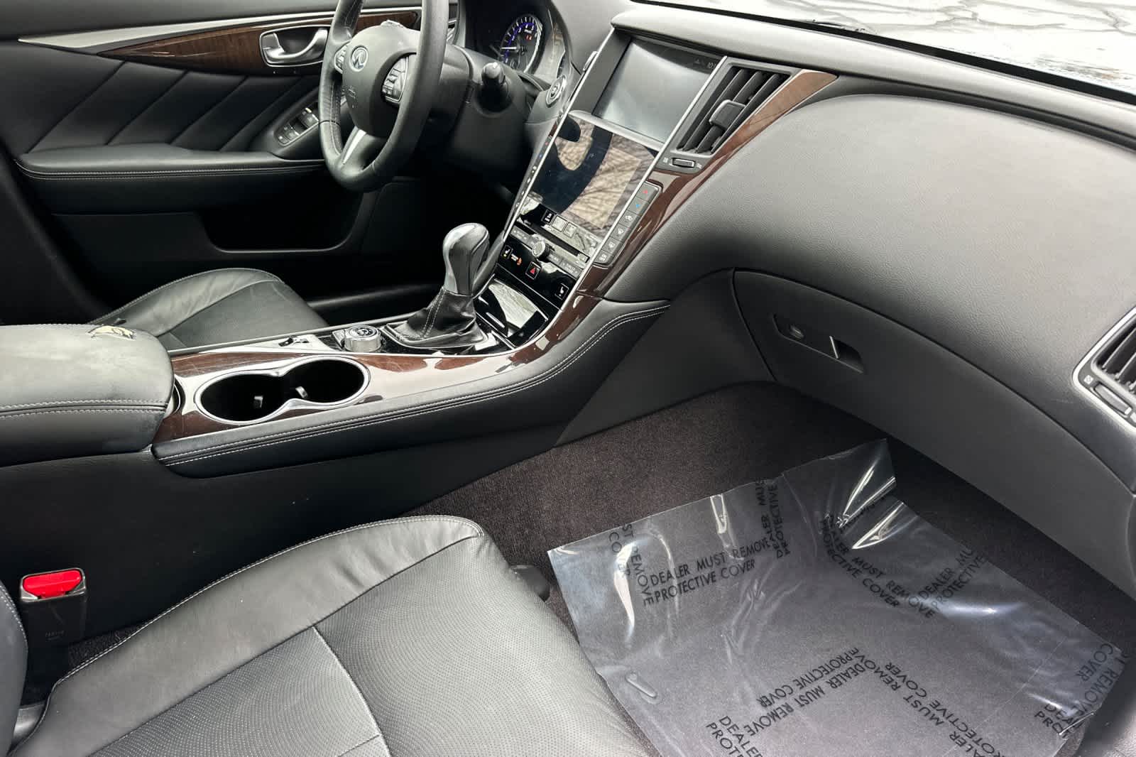 Thumbnail: 2014 INFINITI Q50 - 16