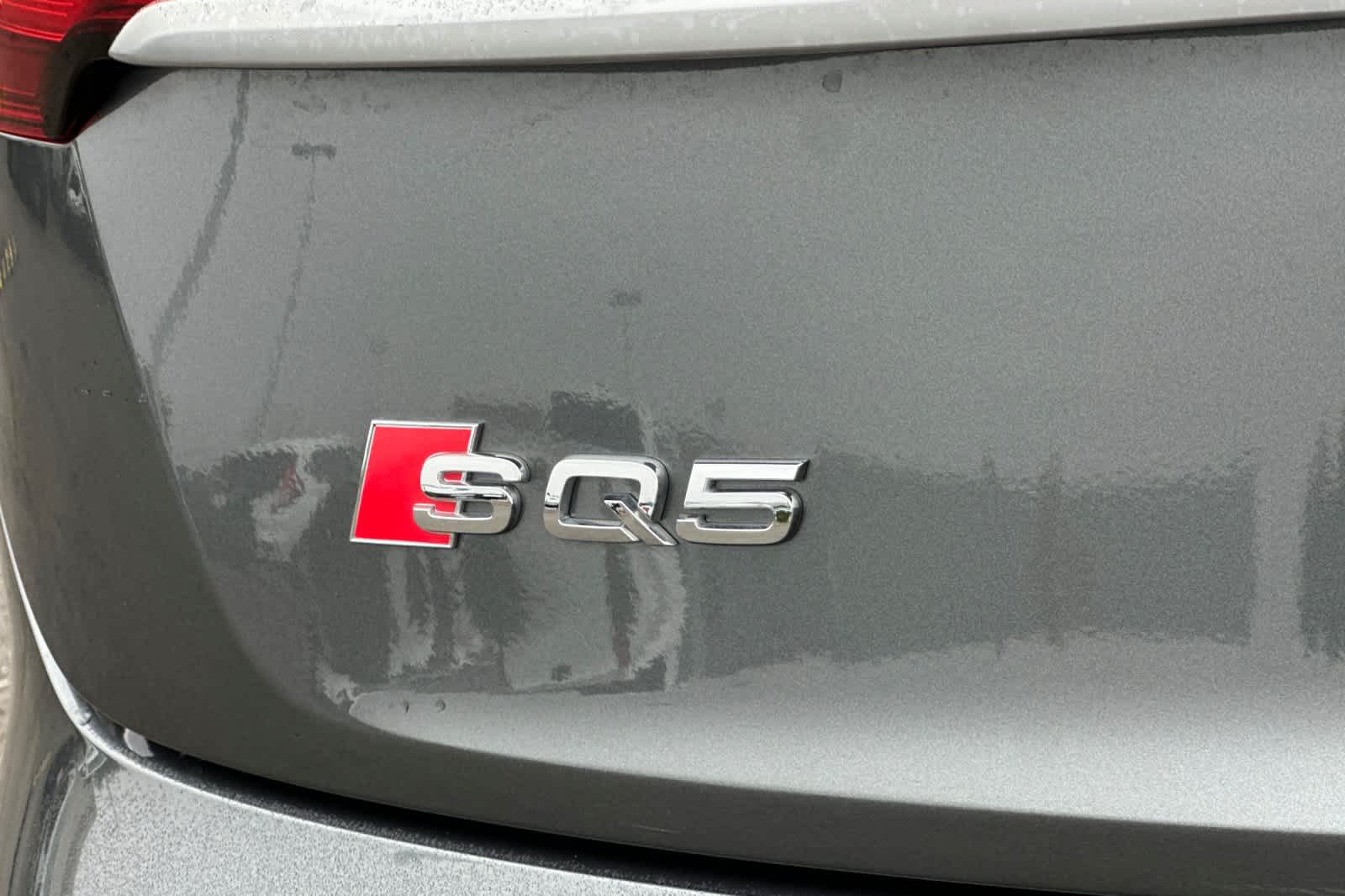 Thumbnail: 2022 Audi SQ5 - 31