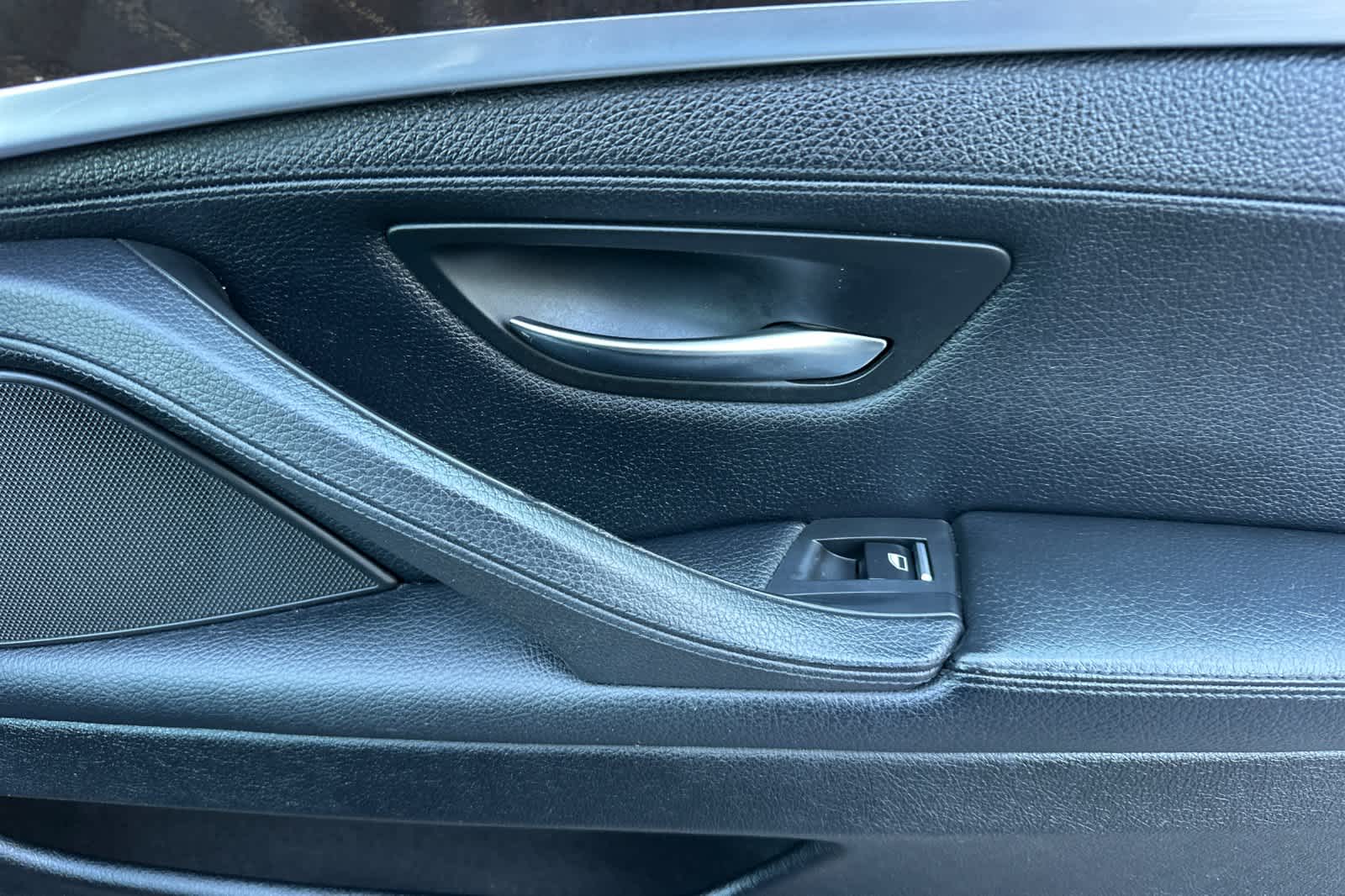 Thumbnail: 2015 BMW 5 Series - 18