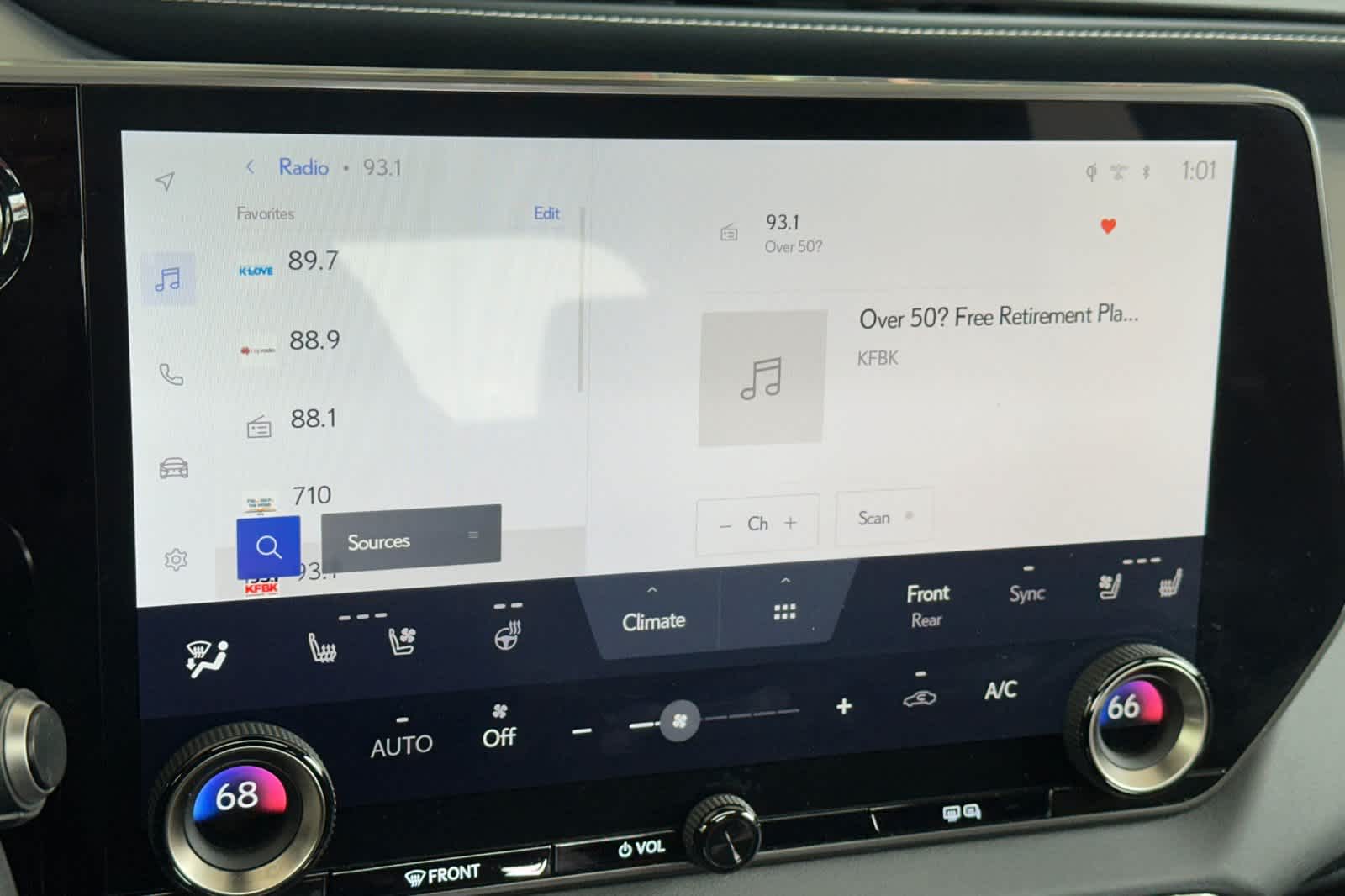 Thumbnail: 2023 Lexus RX - 20