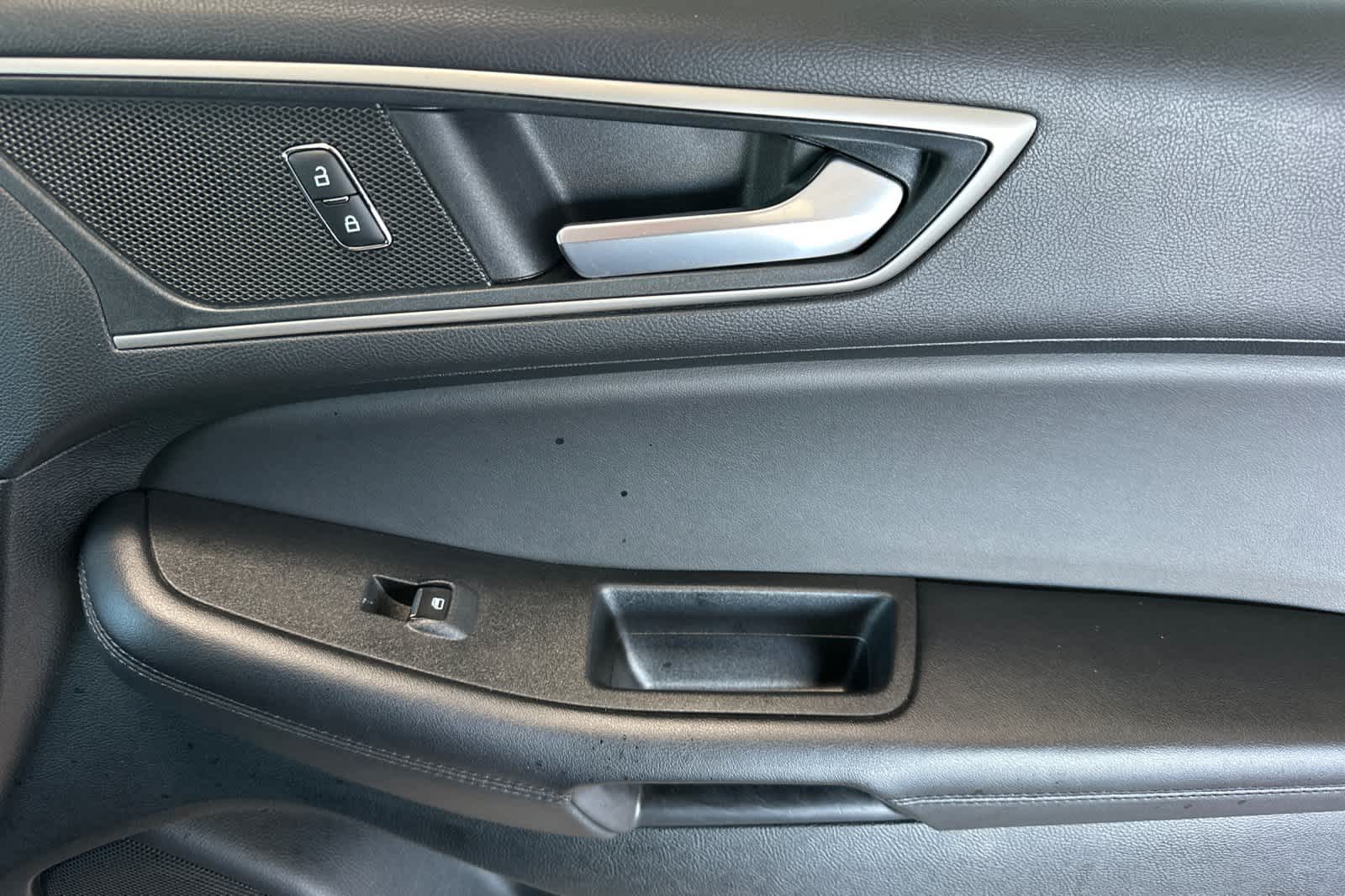 Thumbnail: 2024 Ford Edge - 19