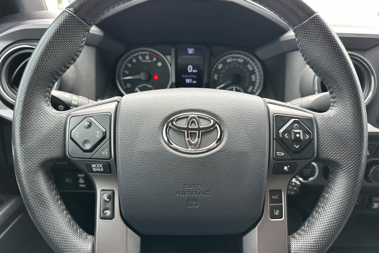 Thumbnail: 2020 Toyota Tacoma - 24