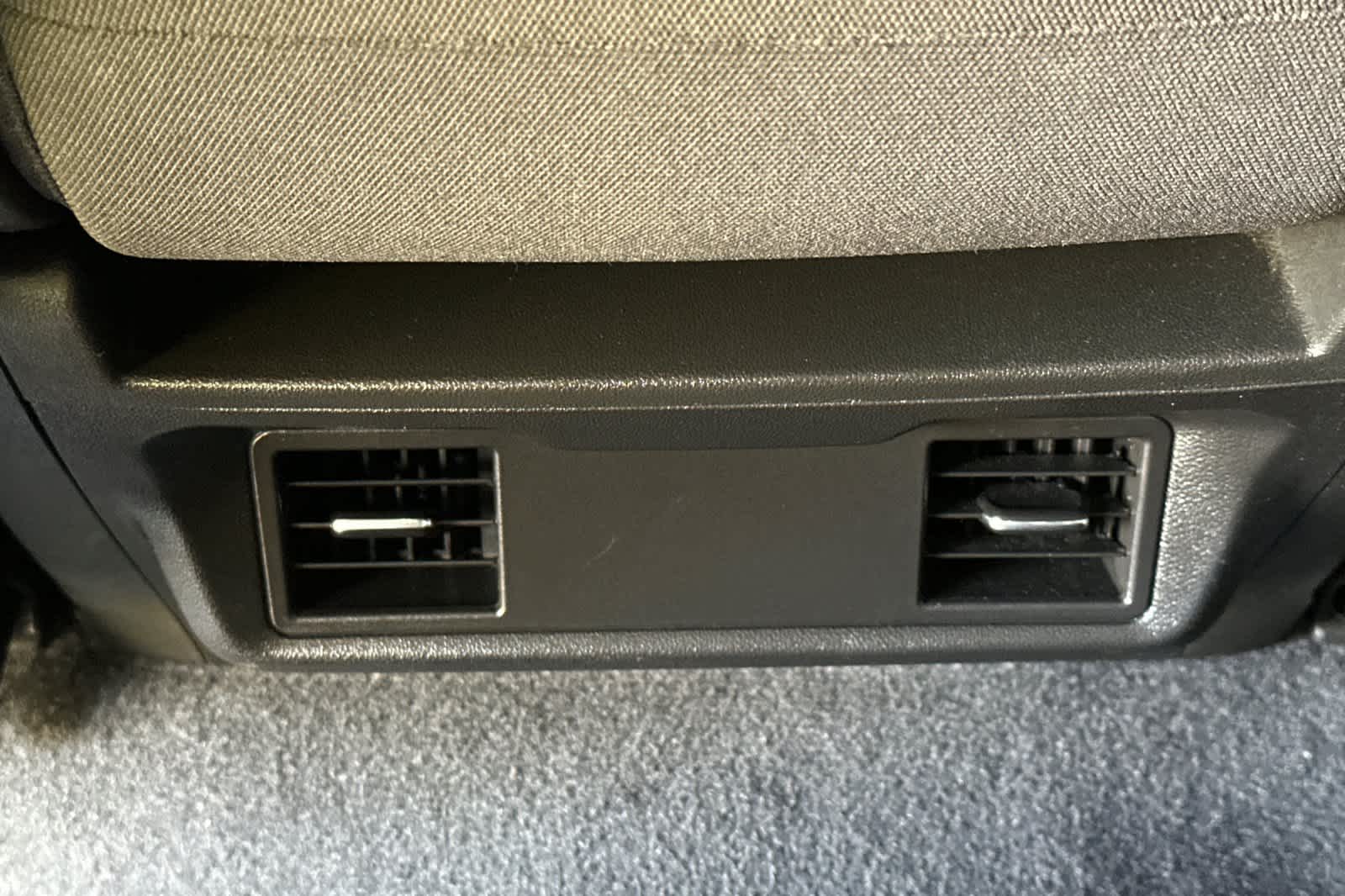 Thumbnail: 2022 Chevrolet Silverado 1500 - 14